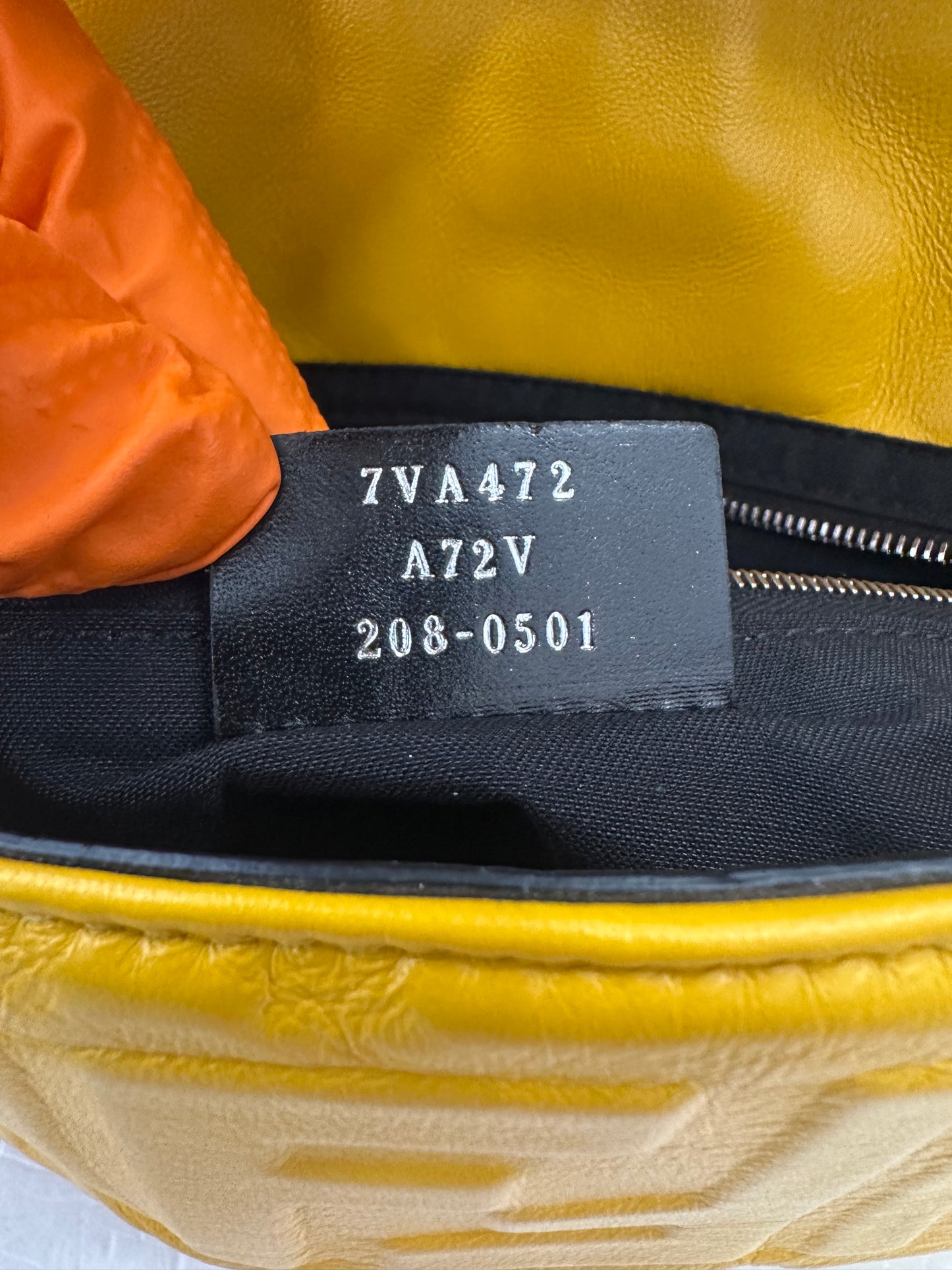 382667 - Fendi Baguette