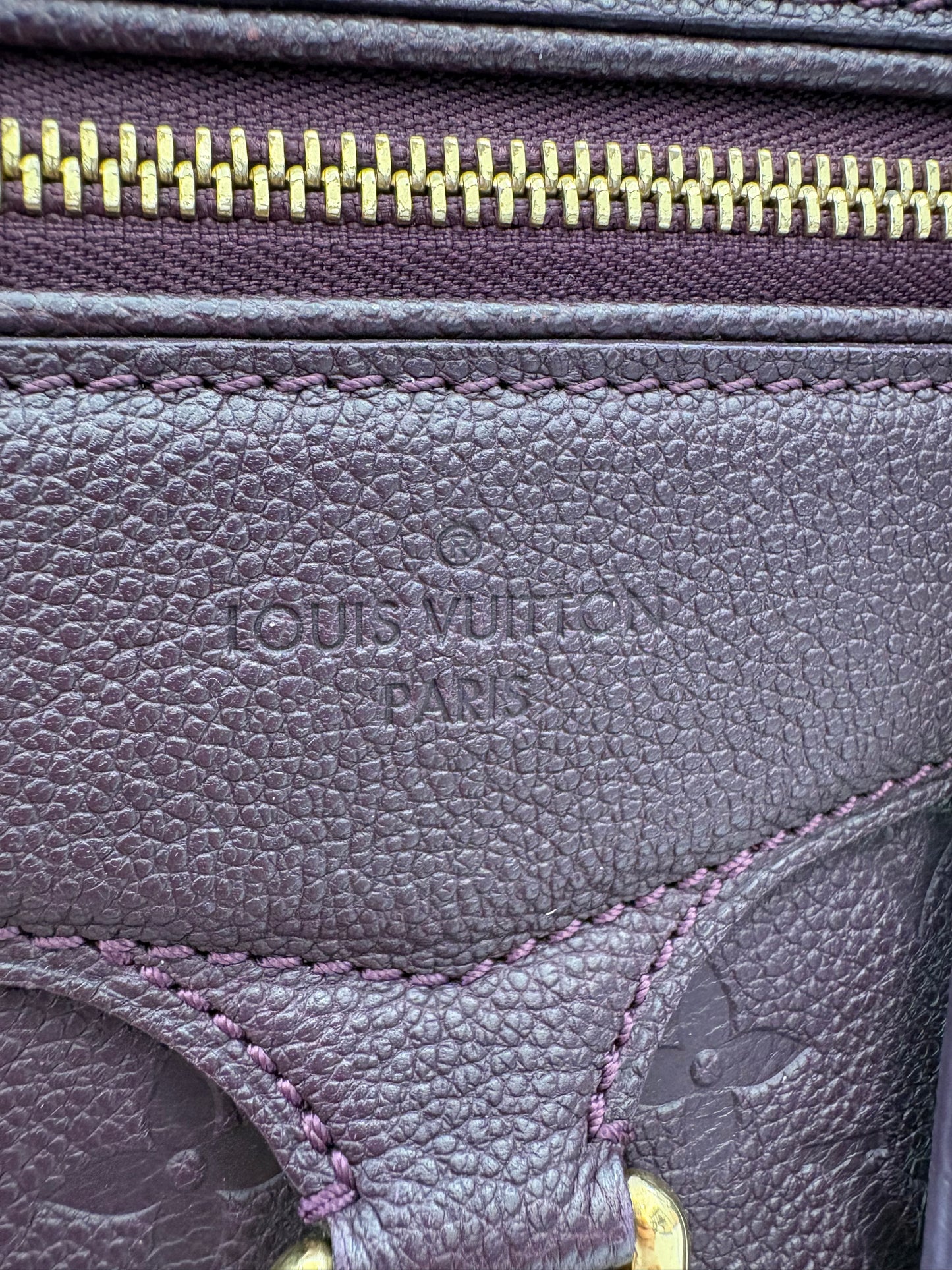382889 - Louis Vuitton Lumineuse