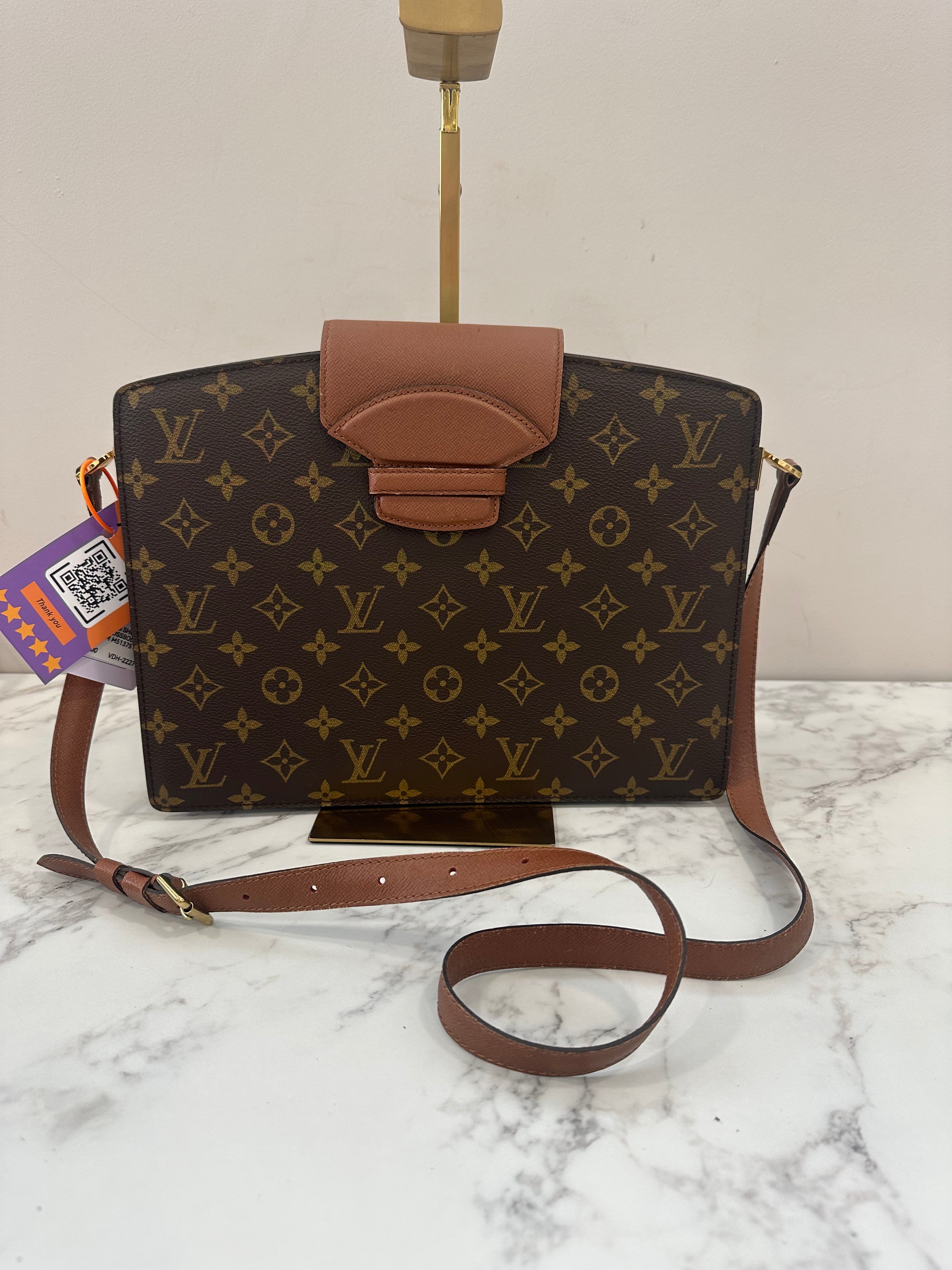 Louis Vuitton Courcelles