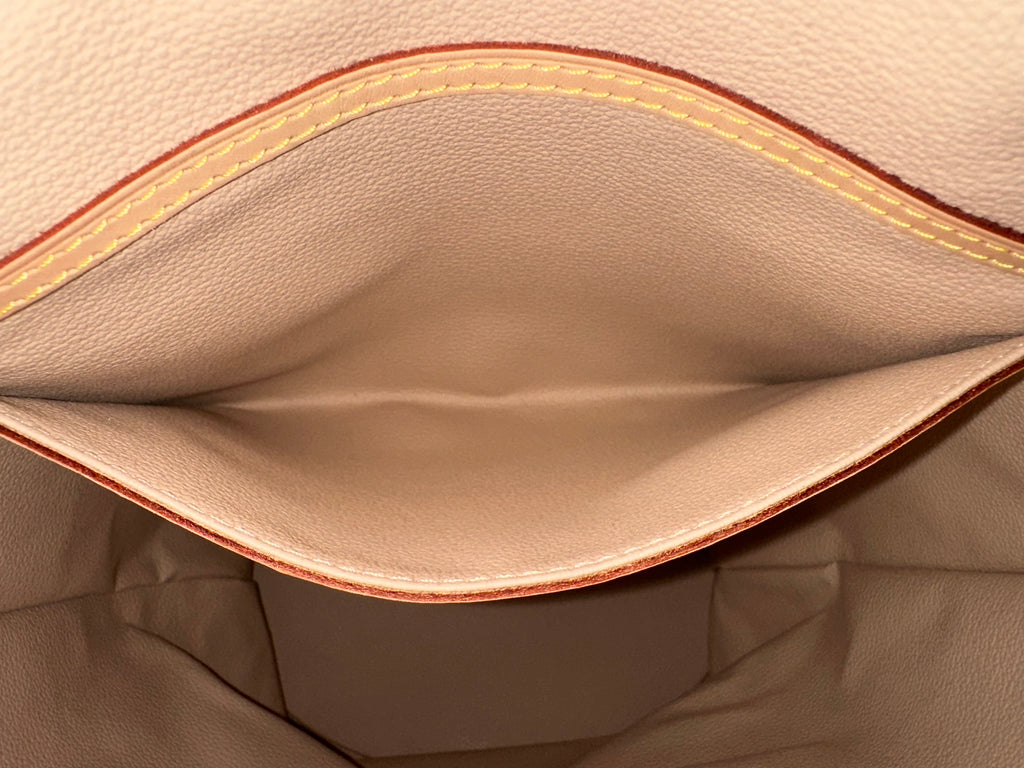 Louis Vuitton Bucket GM