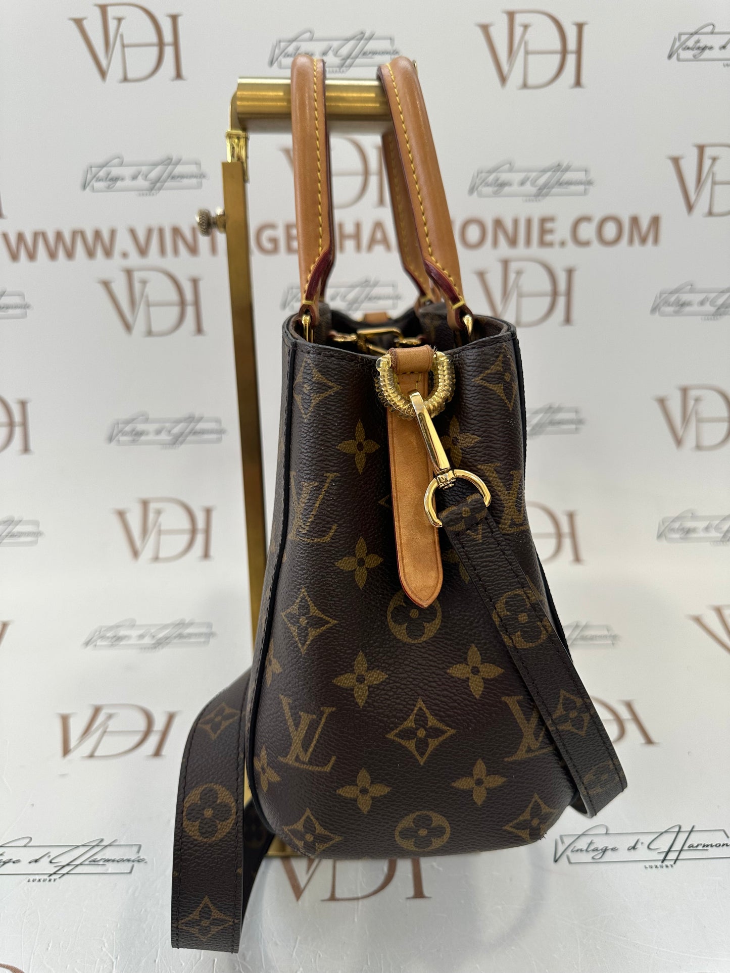 382656 - Louis Vuitton Montaigne BB
