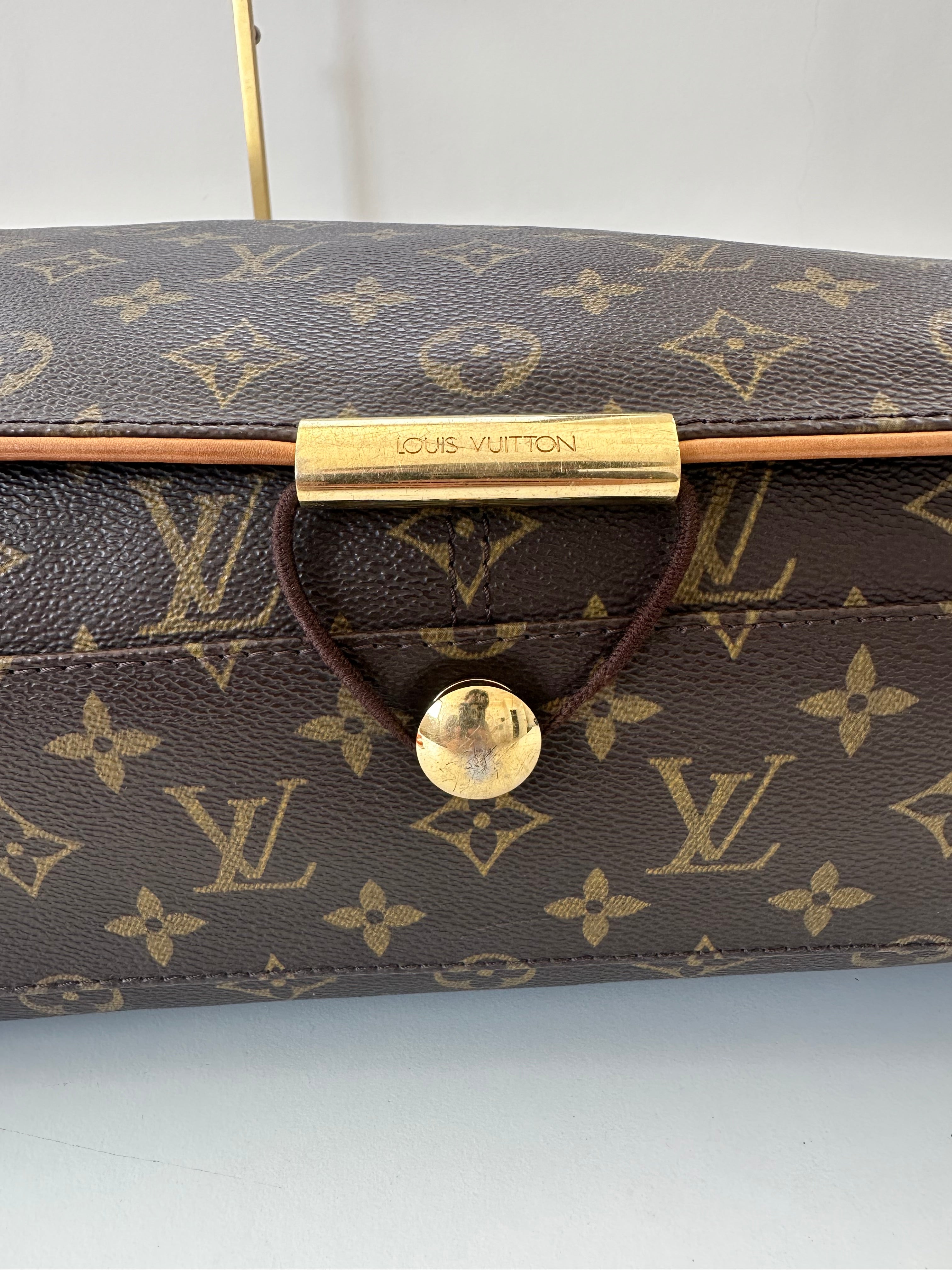 Louis Vuitton Abbesses