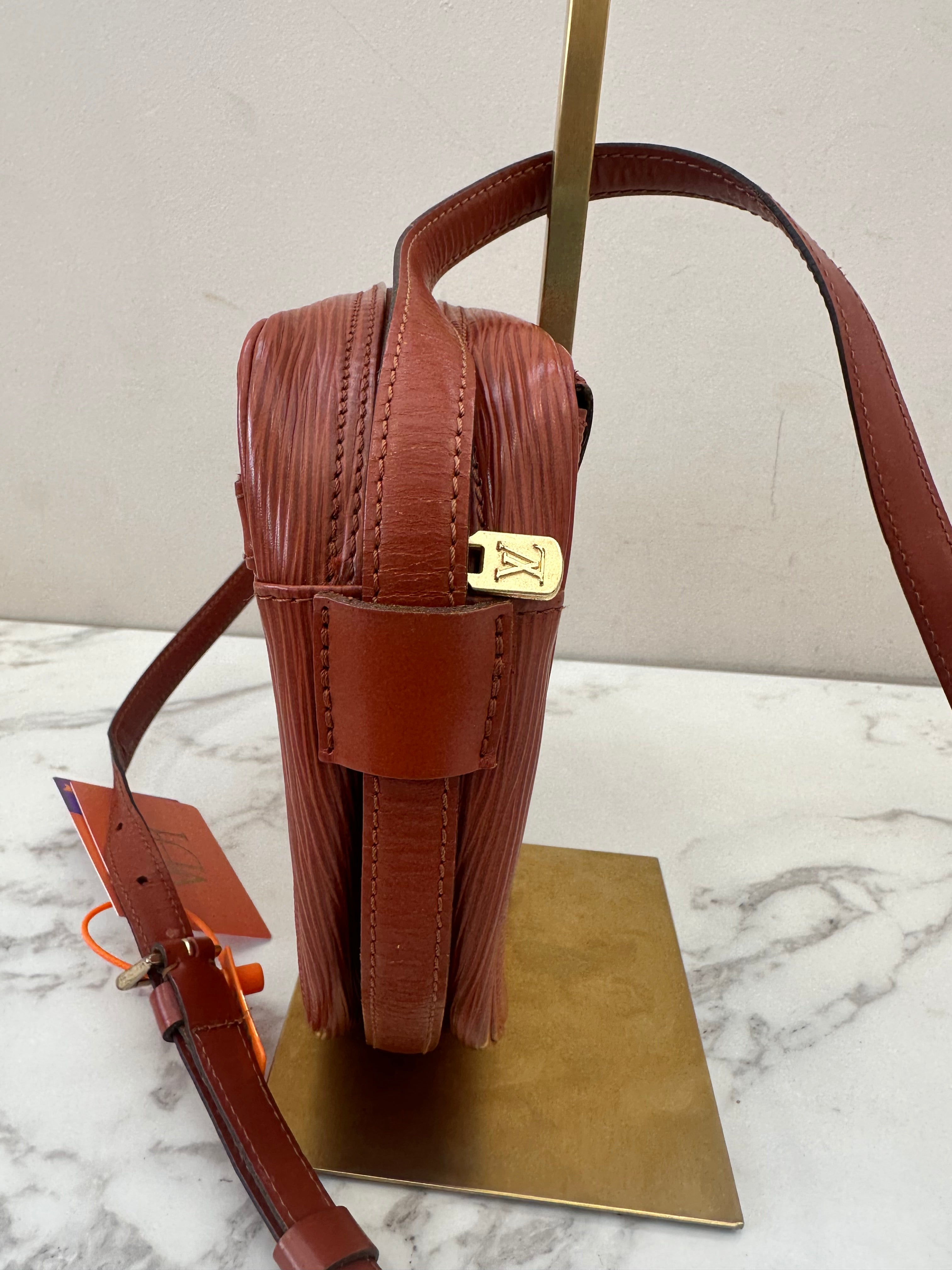 Louis Vuitton Epi Jeune Fille MM