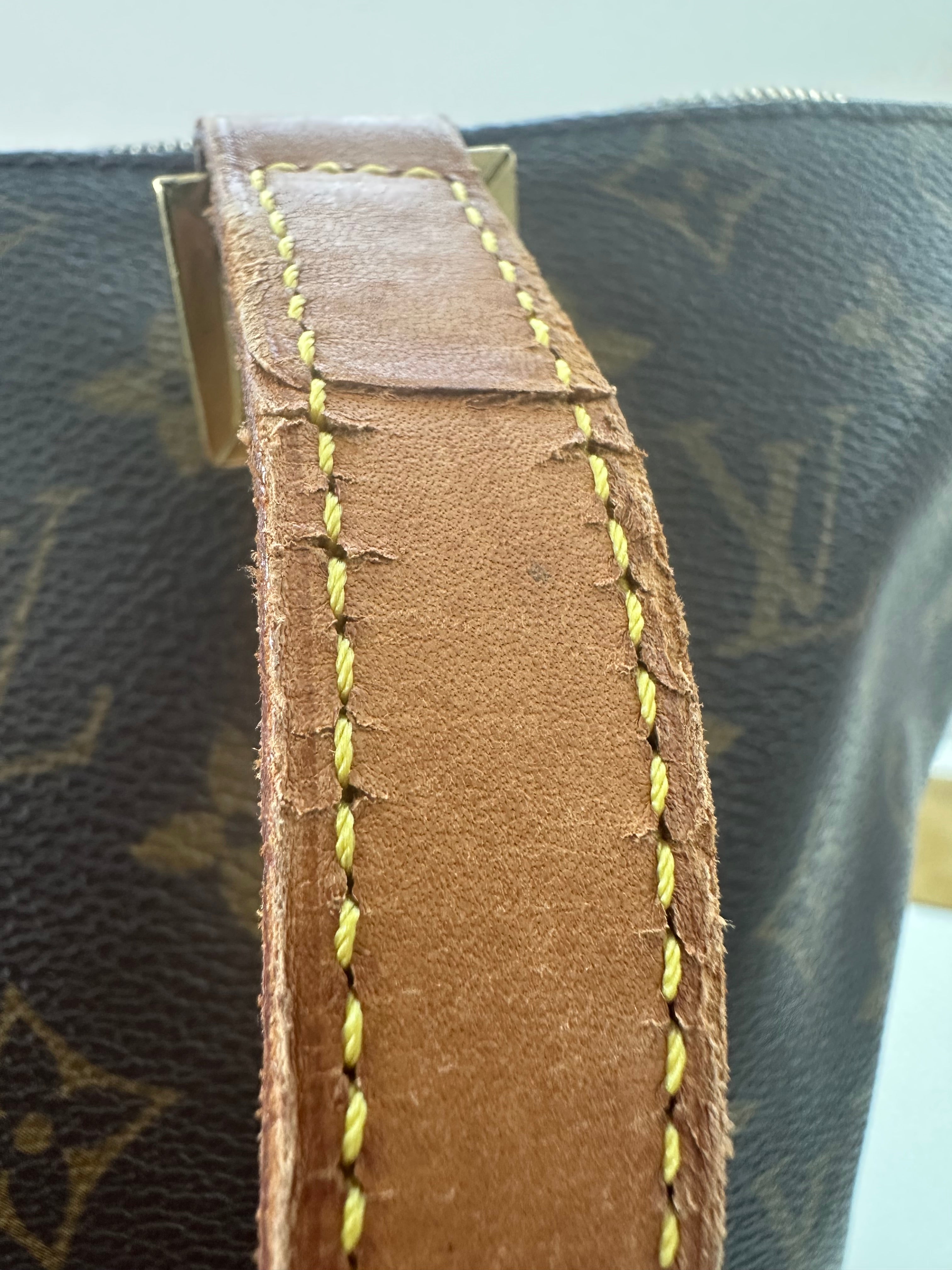 Louis Vuitton Cabas Mezzo