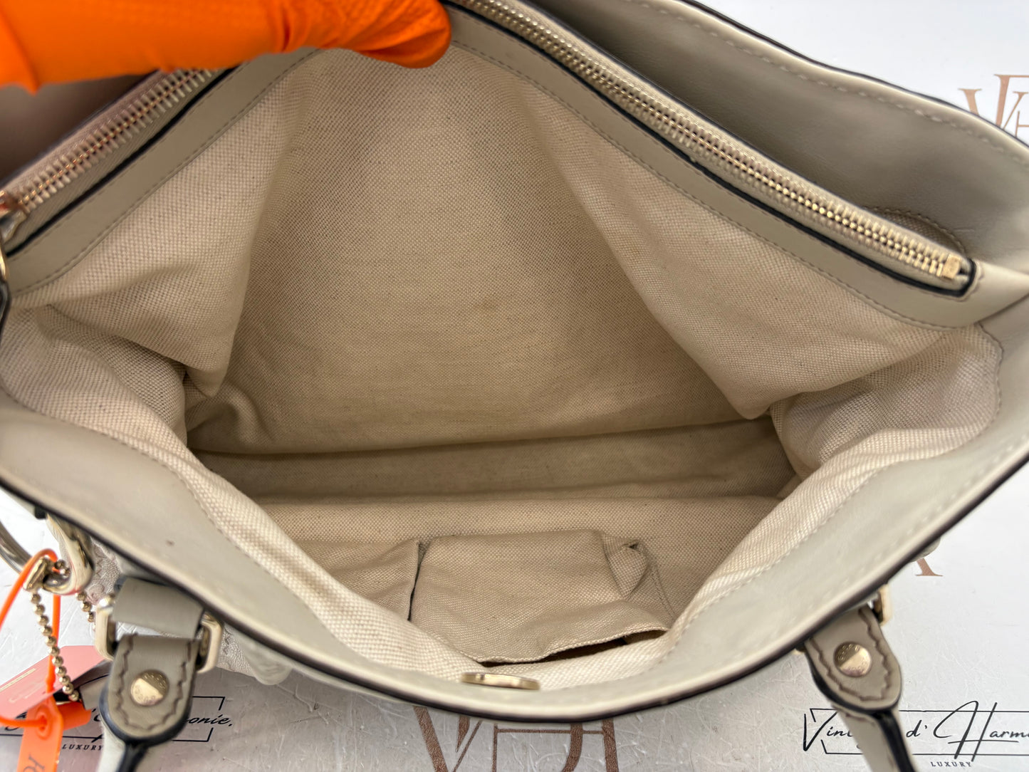201063 - Gucci Sukey