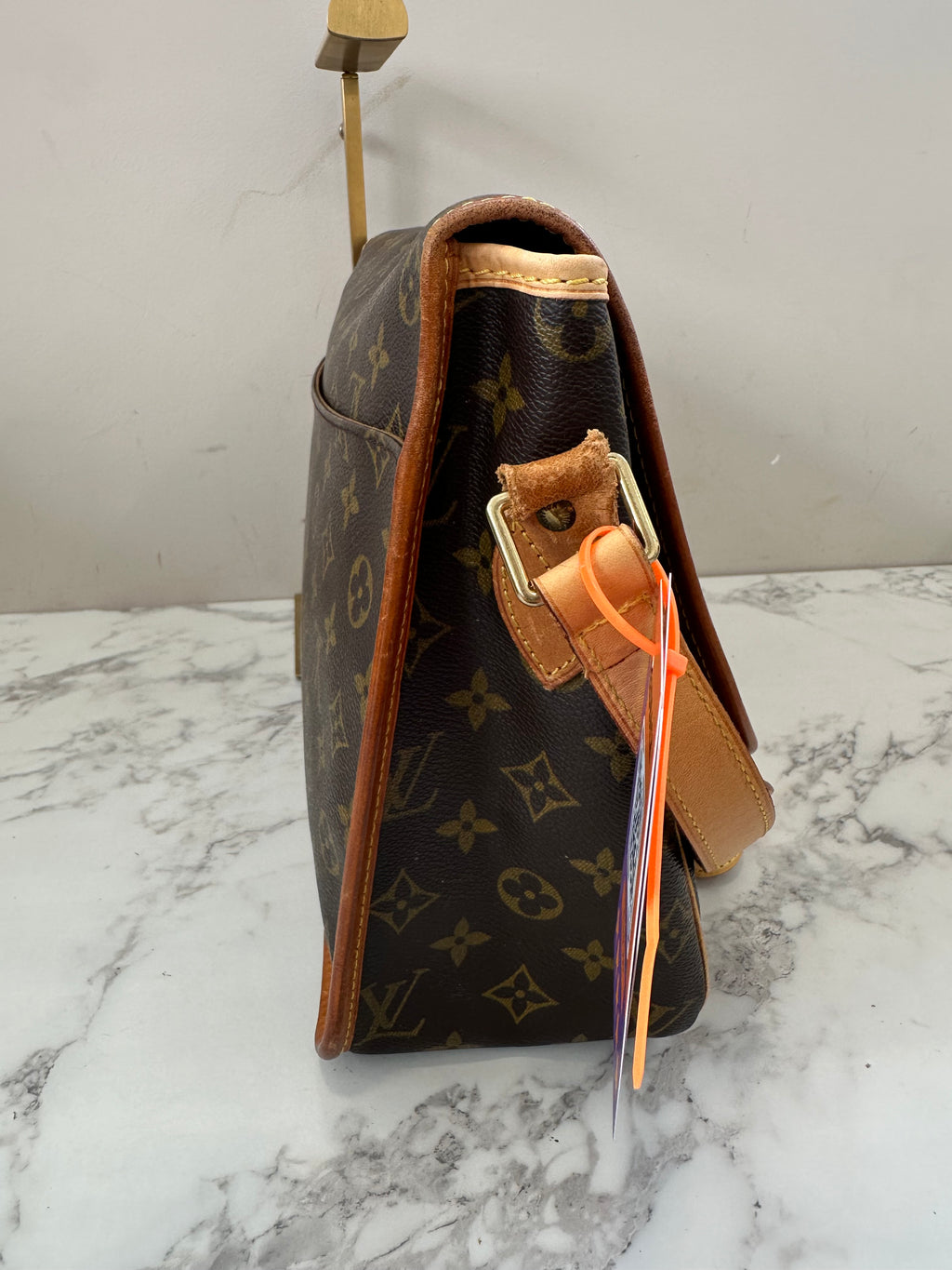 Louis Vuitton Gibeciere GM
