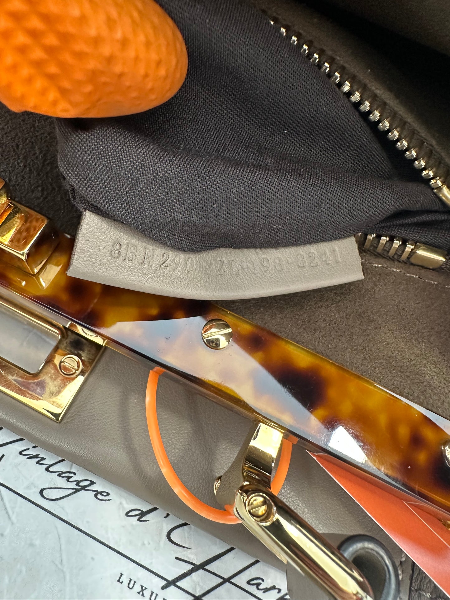 383074 - Fendi Peekaboo