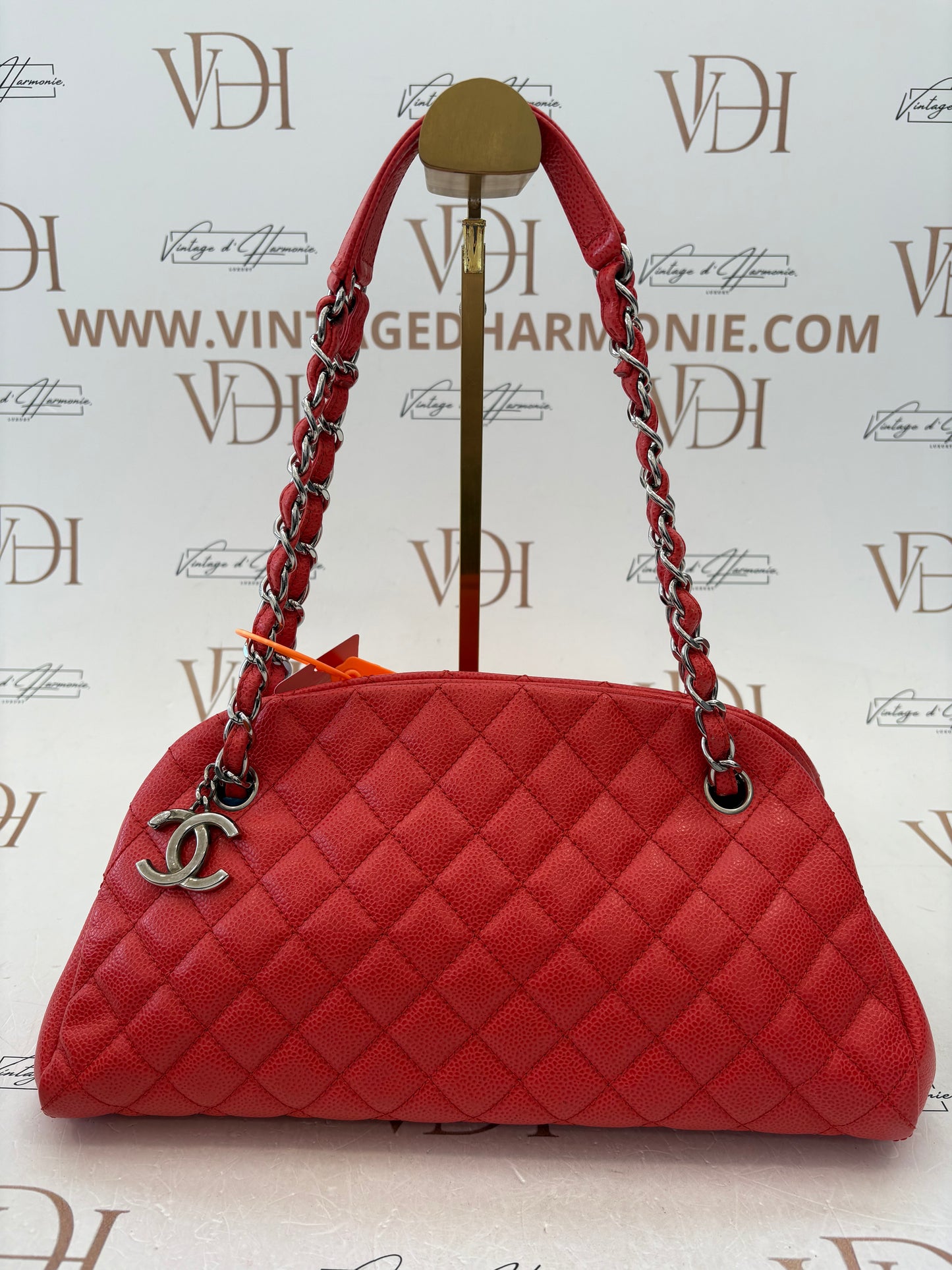 383346 - Chanel Mademoiselle
