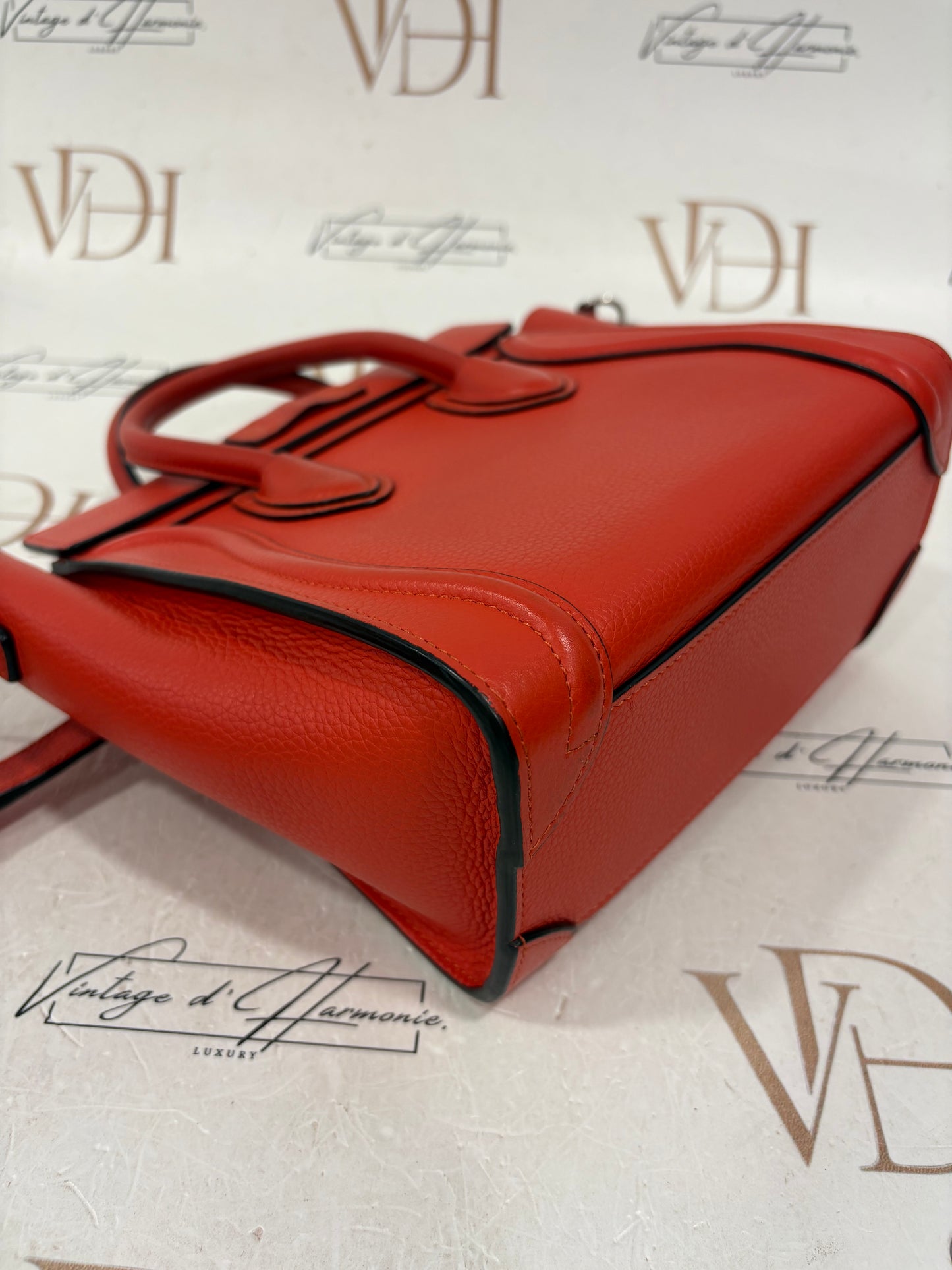 018035 - Céline Red Luggage Nano