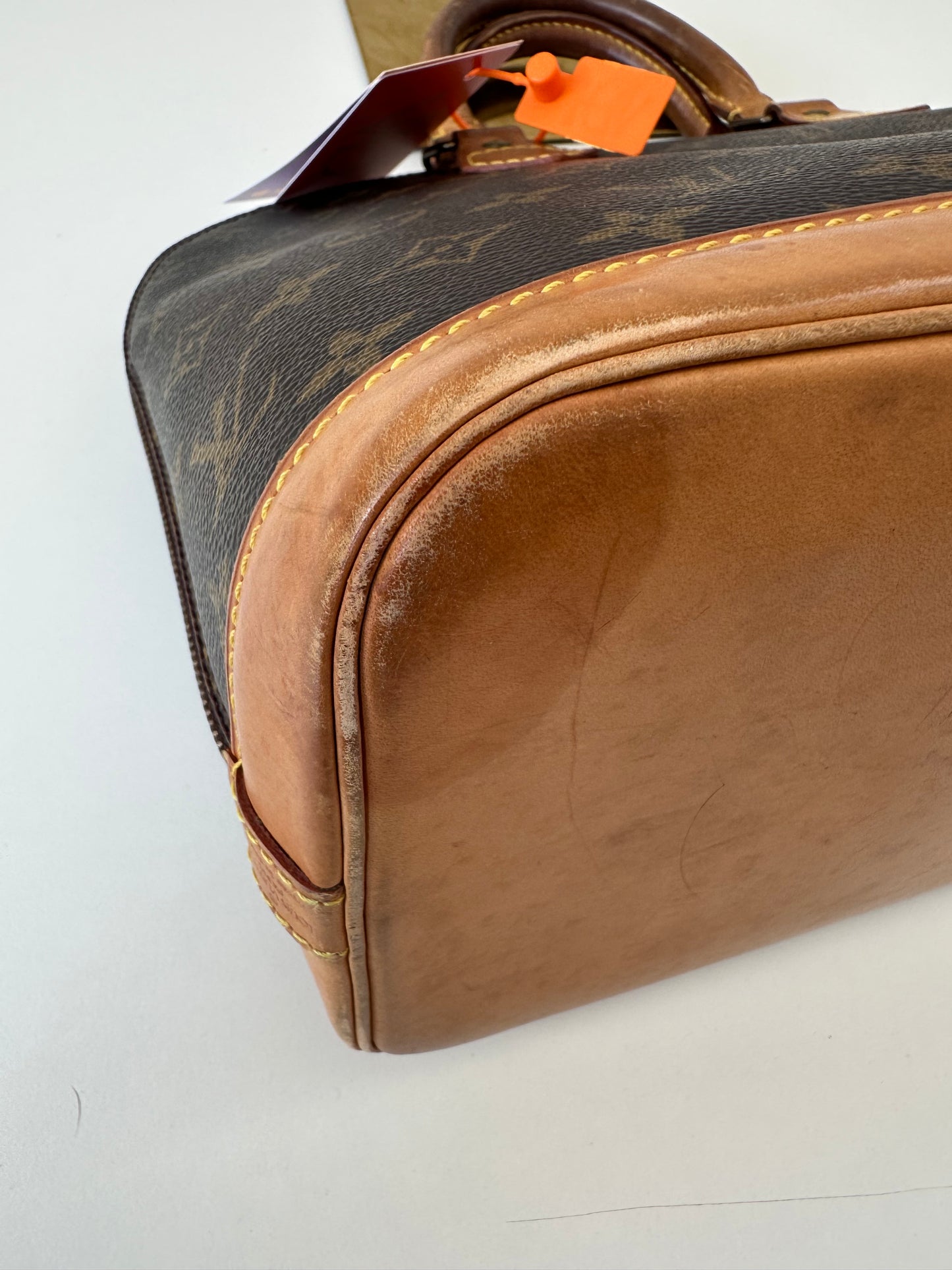Louis Vuitton Alma