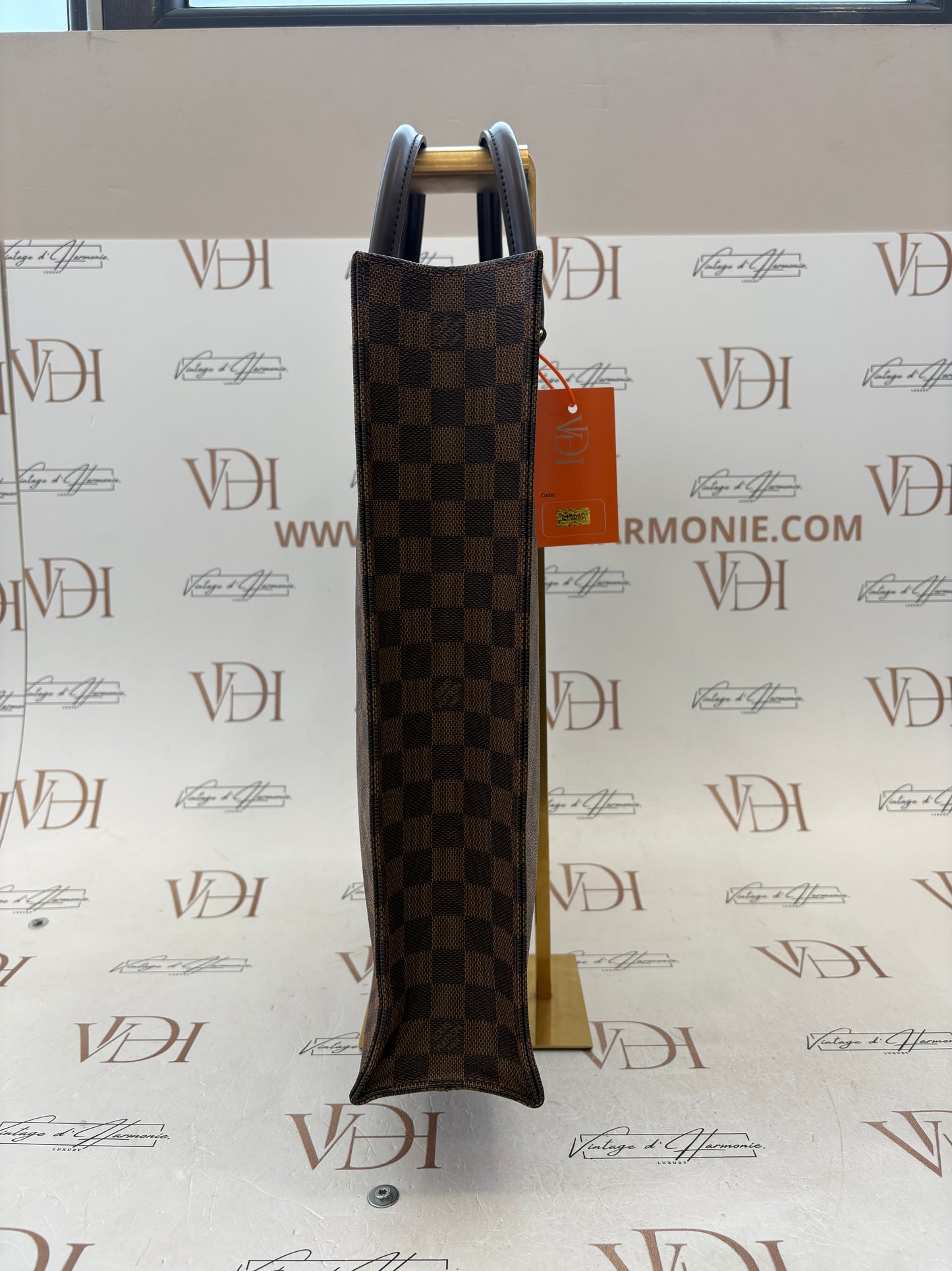 018680 - Louis Vuitton Damier Ebene Sac Plat