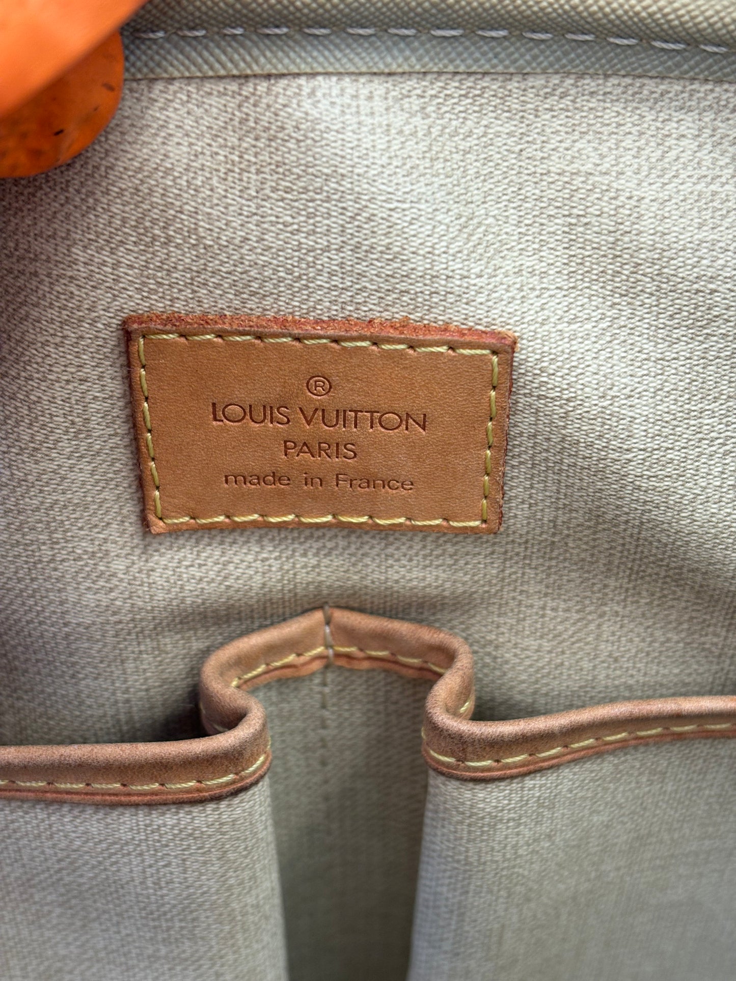 018090 - Louis Vuitton Trouville