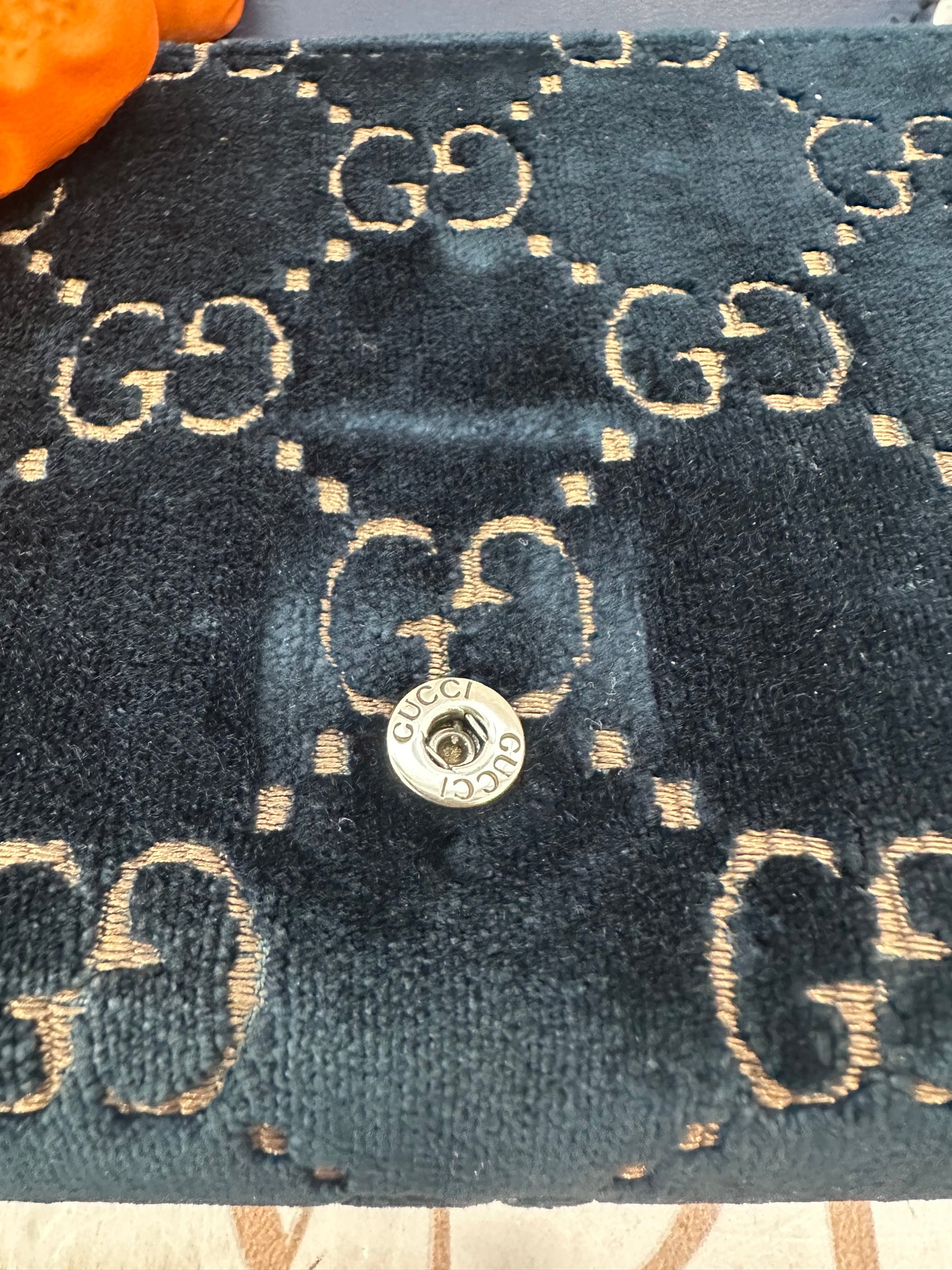 382239 - Gucci Dionysus