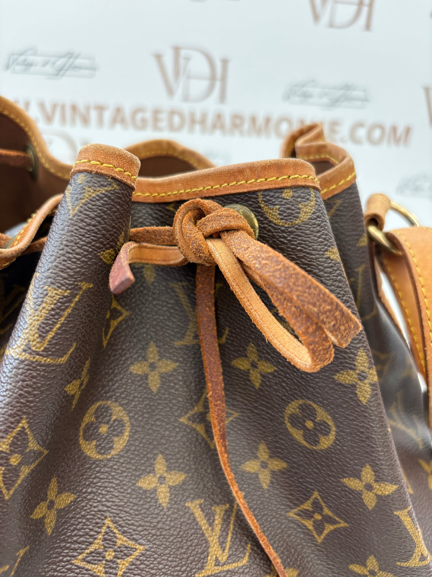 018785 - Louis Vuitton Noé