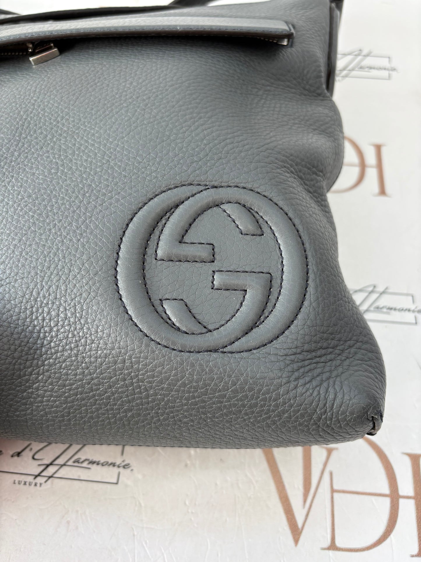 383421 - Gucci Grey