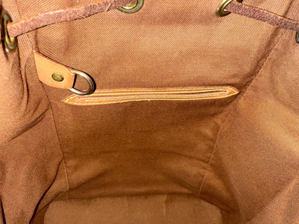 Louis Vuitton Montsouris MM