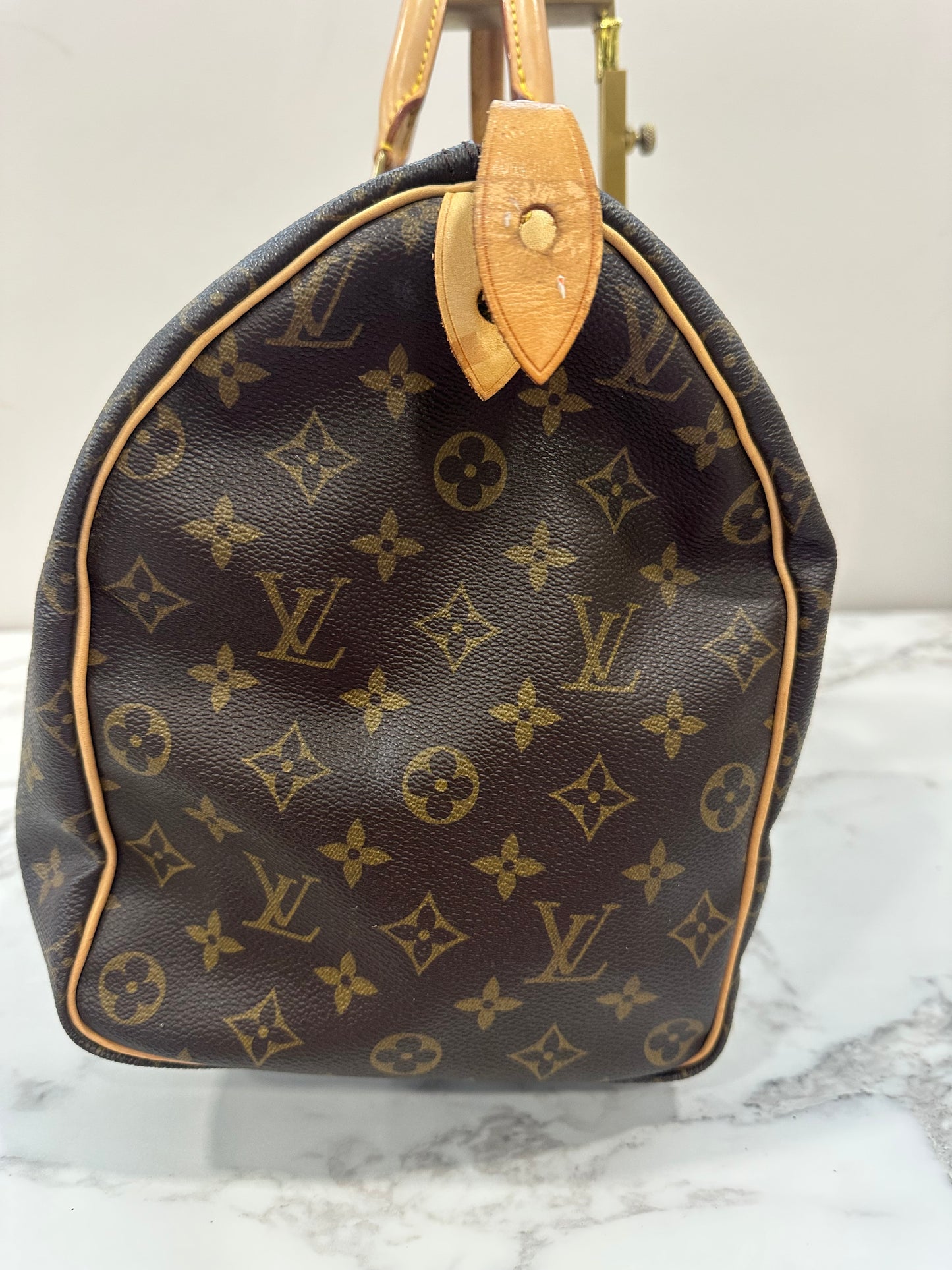 Louis Vuitton Speedy 40
