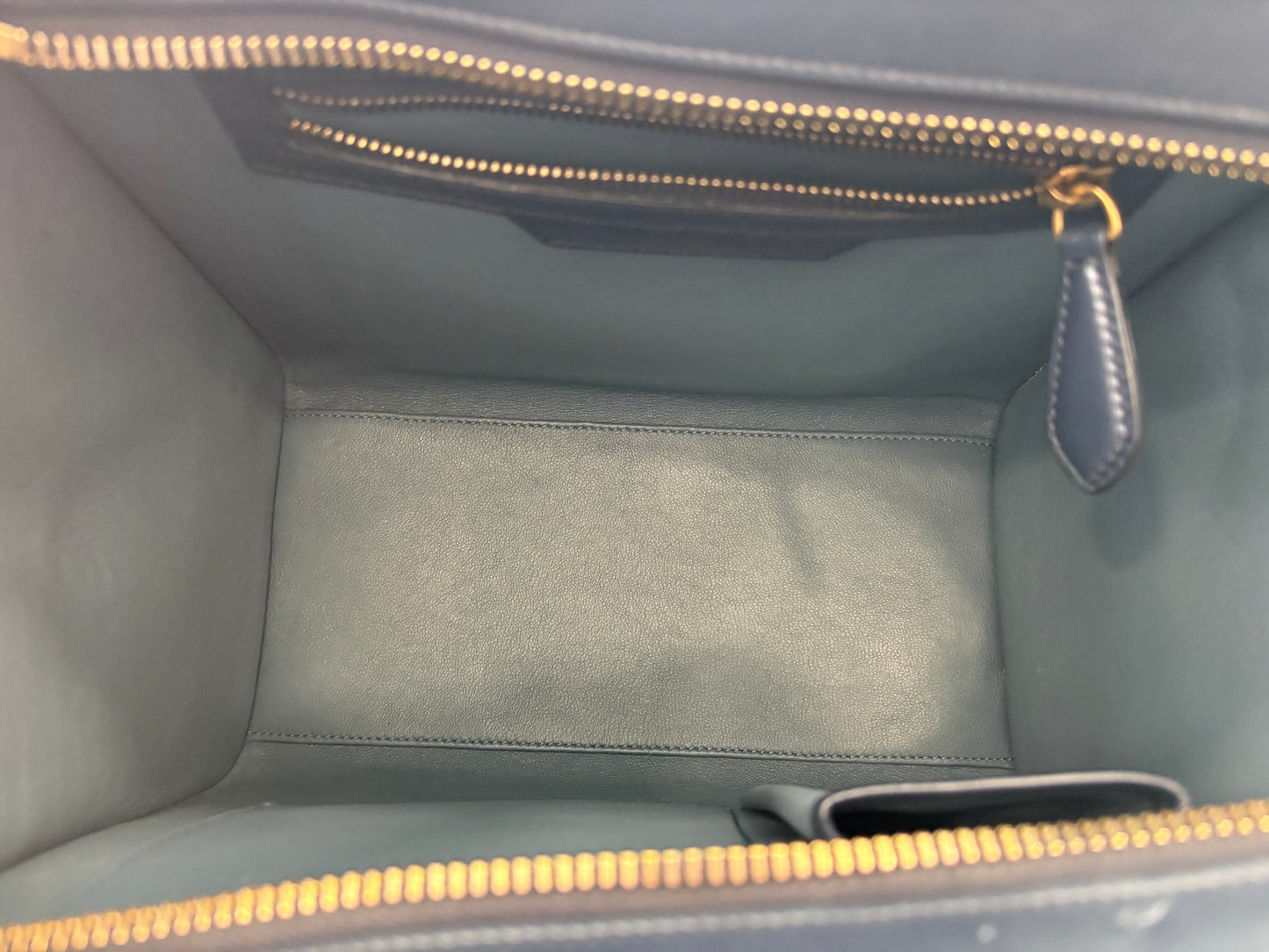 384193 - Céline Luggage