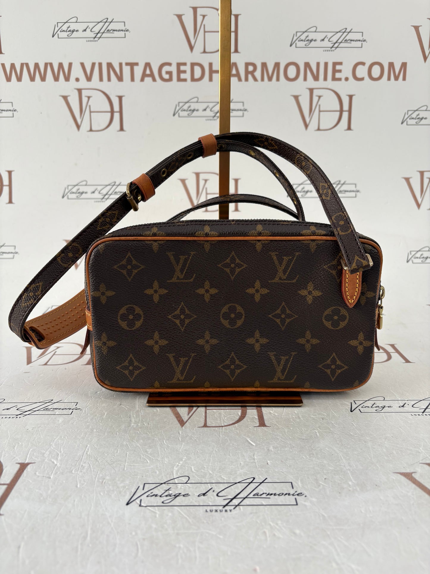 017662 - Louis Vuitton Marly Bandouliere