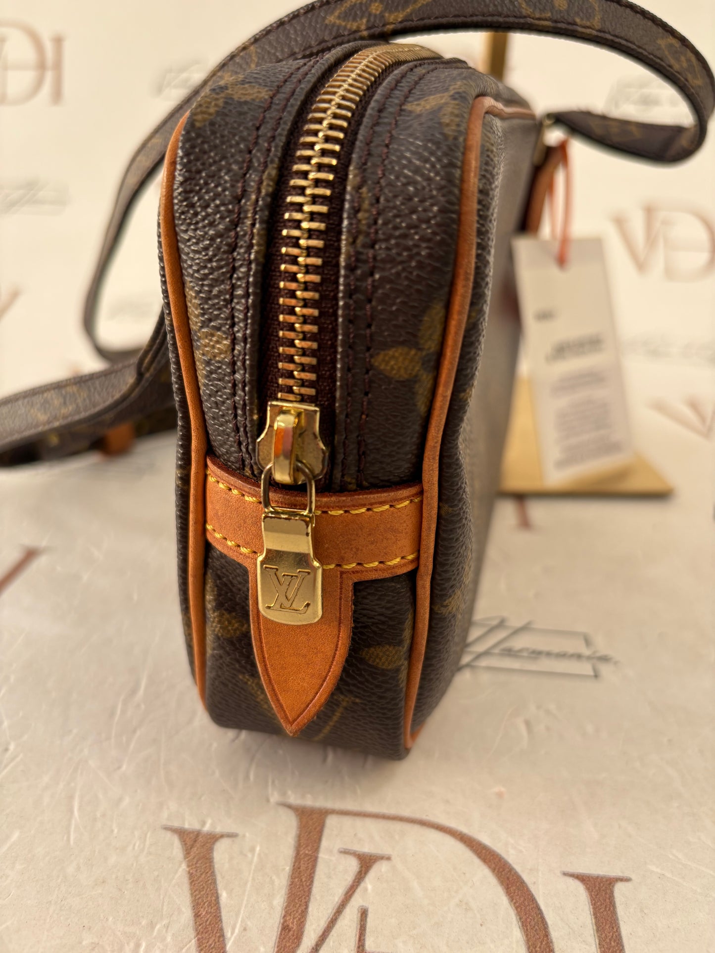 017662 - Louis Vuitton Marly Bandouliere