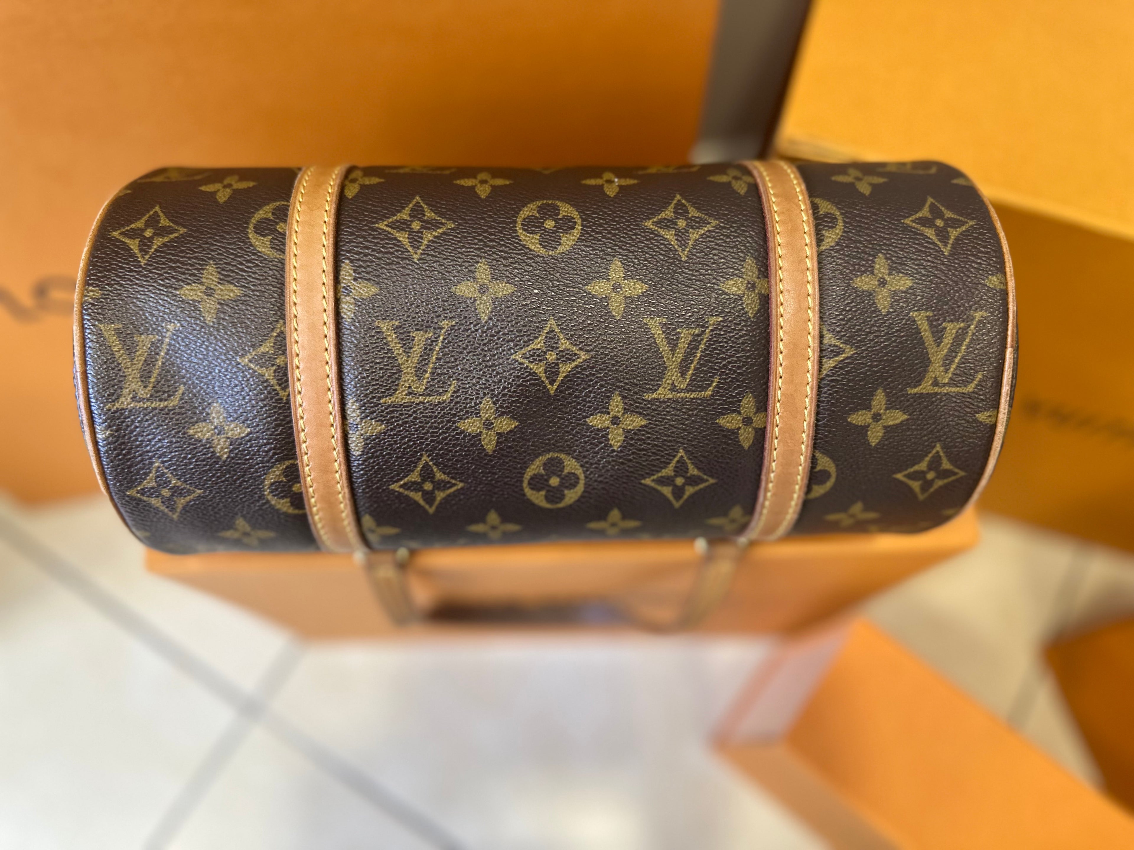 Louis Vuitton Papillon 26