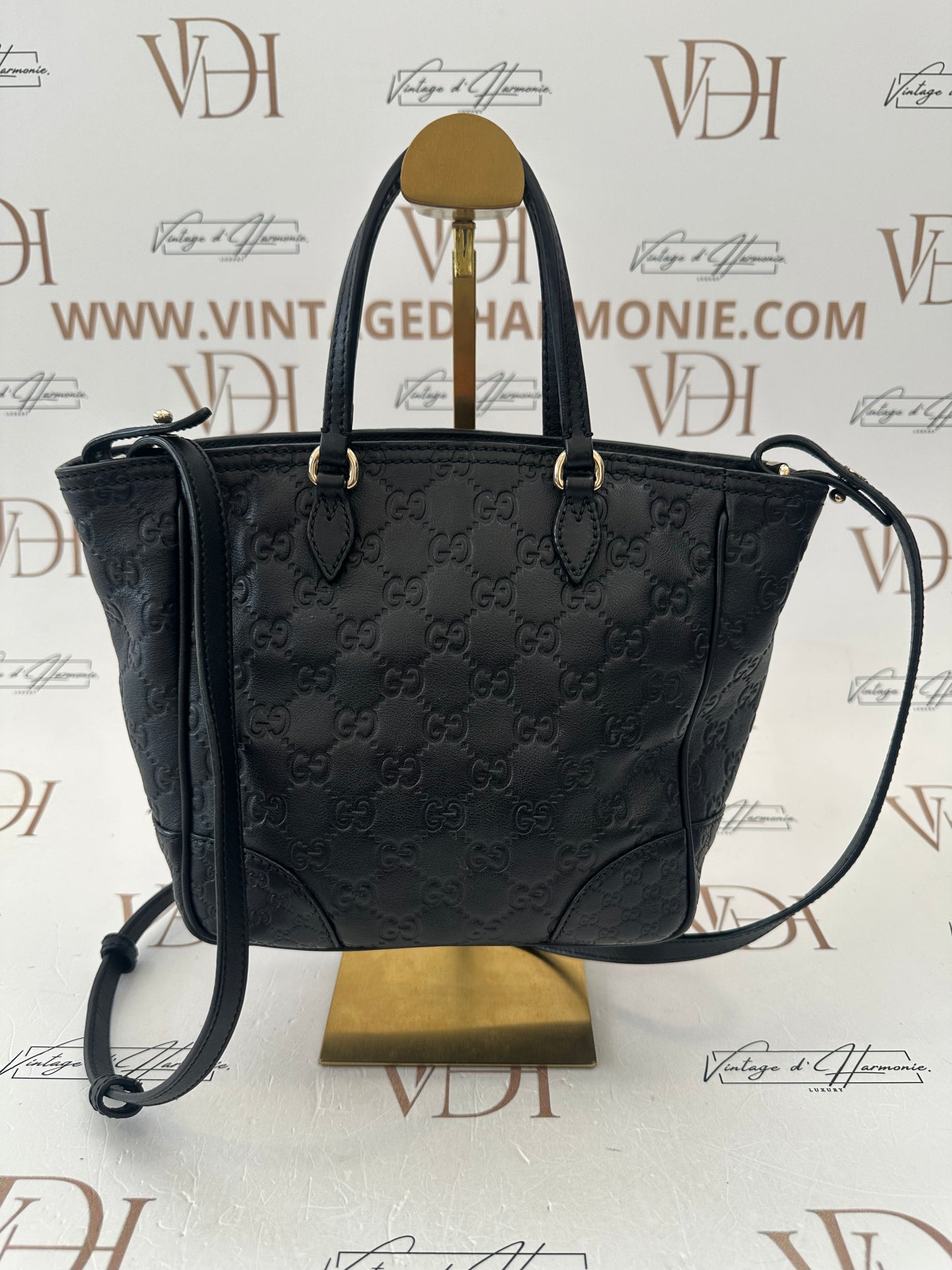 382227 - Gucci Bree