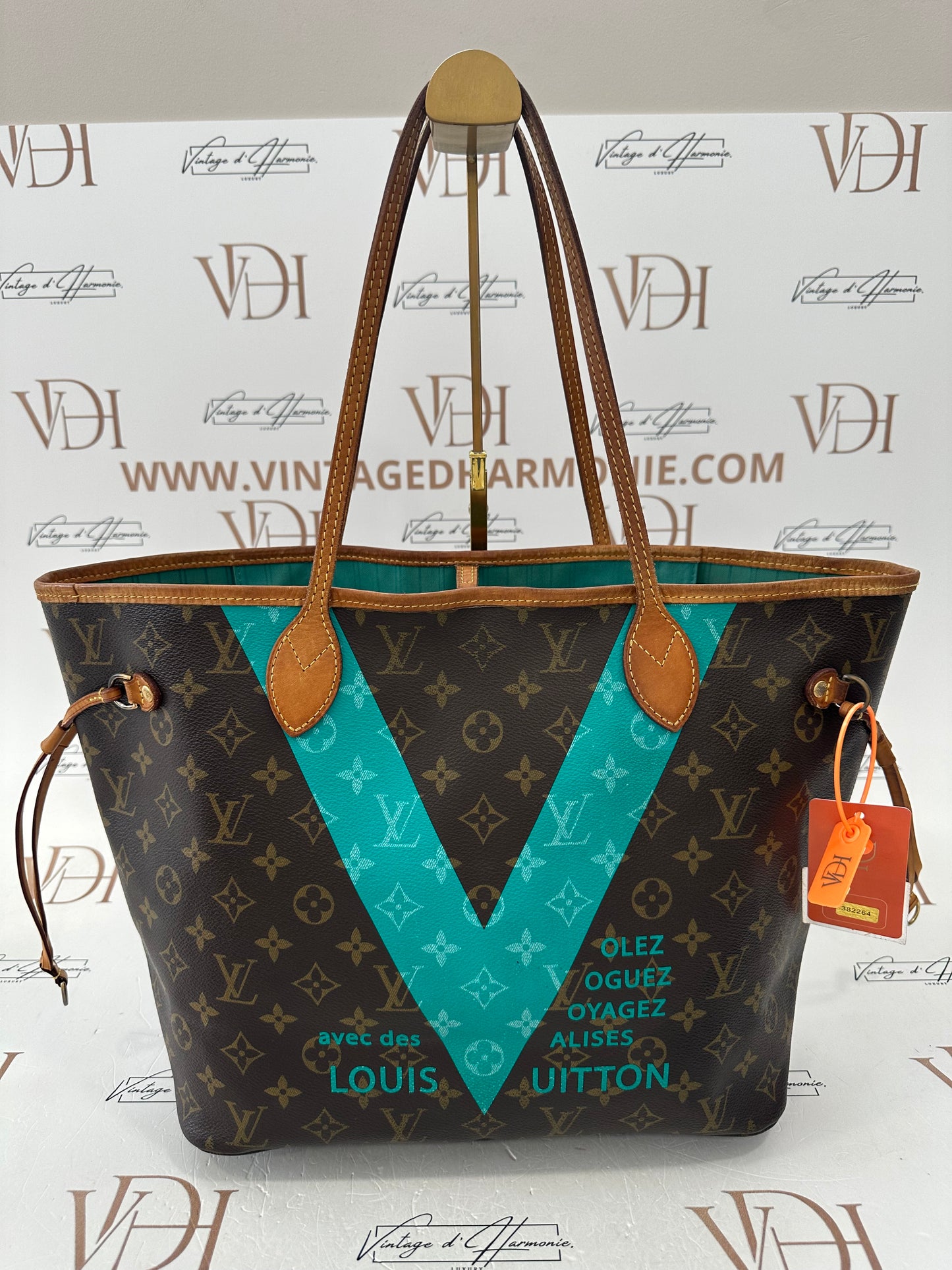 382264 - Louis Vuitton Neverfull
