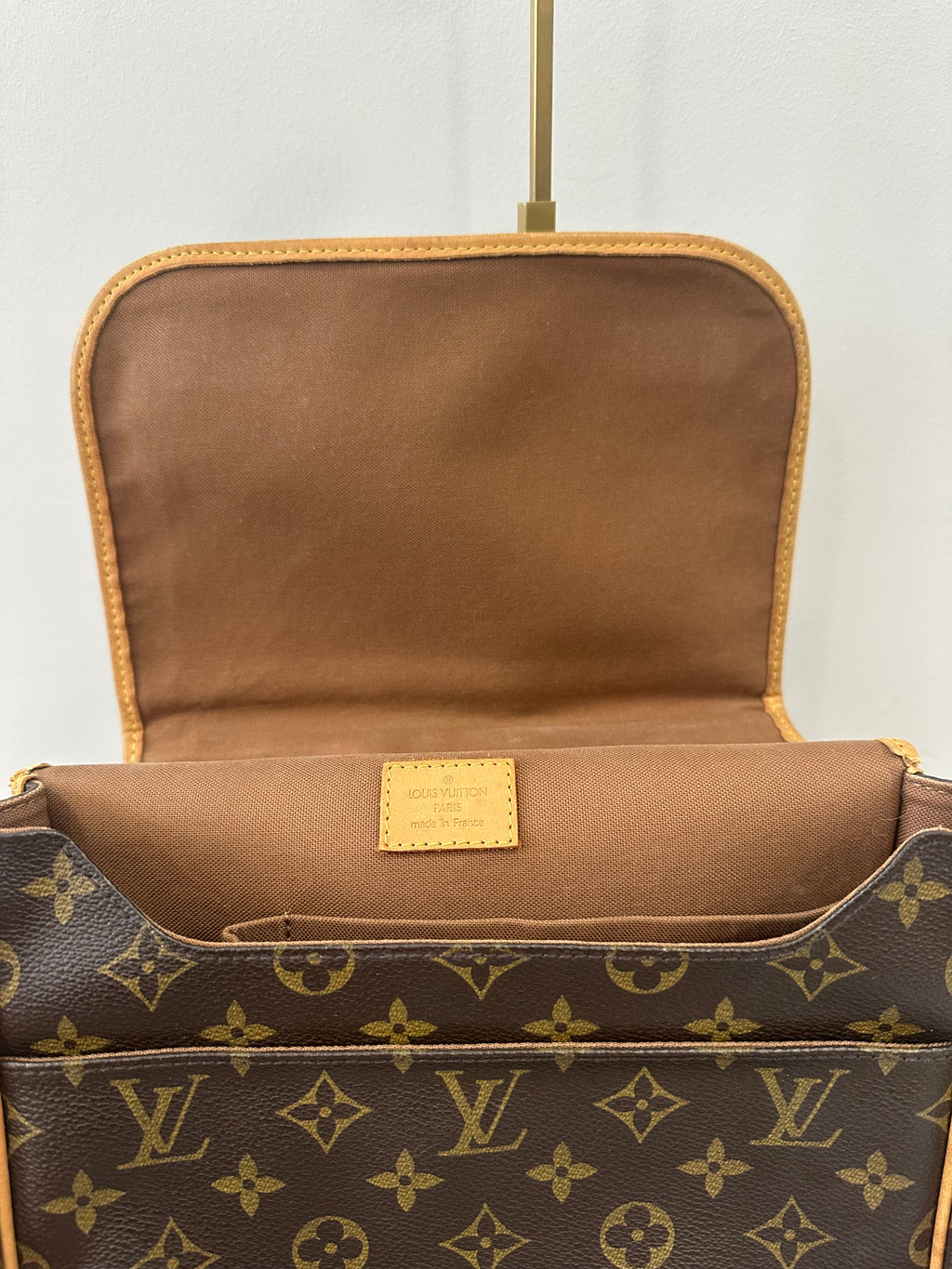 Louis Vuitton Messenger Bosphore