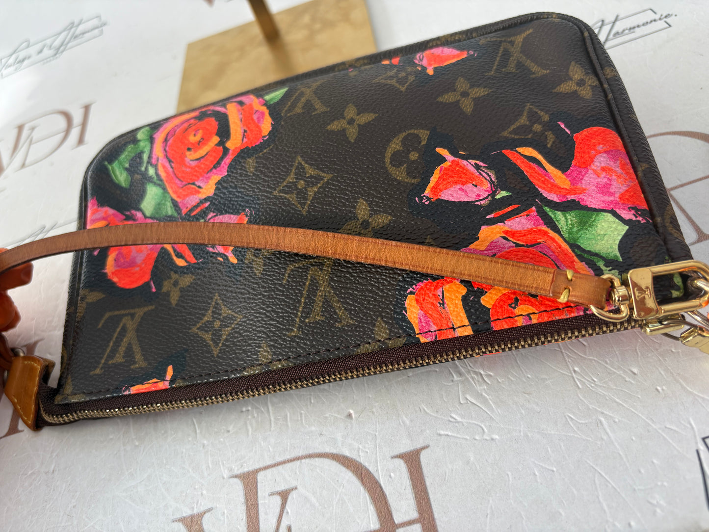 383896 - Louis Vuitton Pochette Accessoires