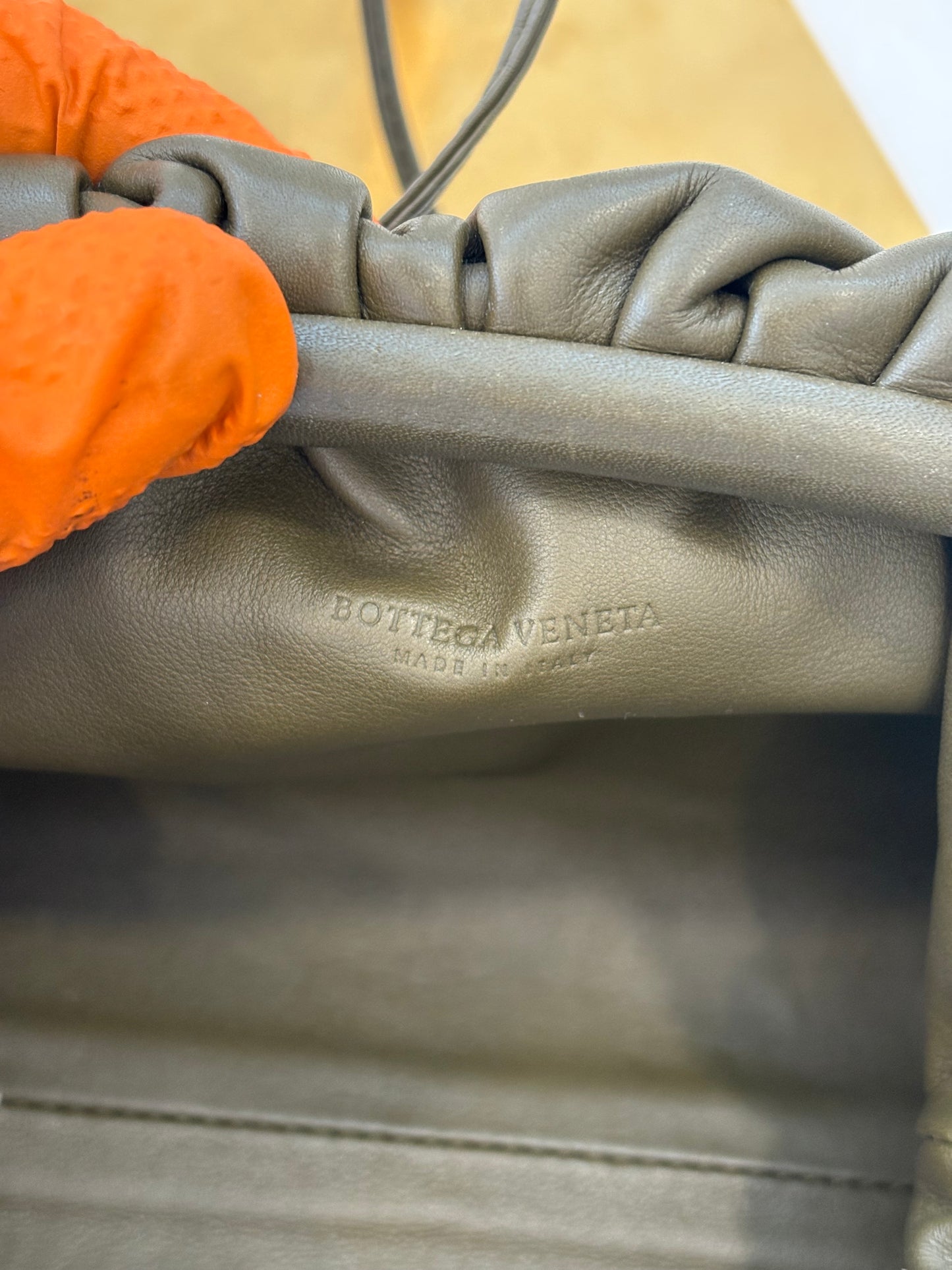 201528 - Bottega Veneta The Pouch
