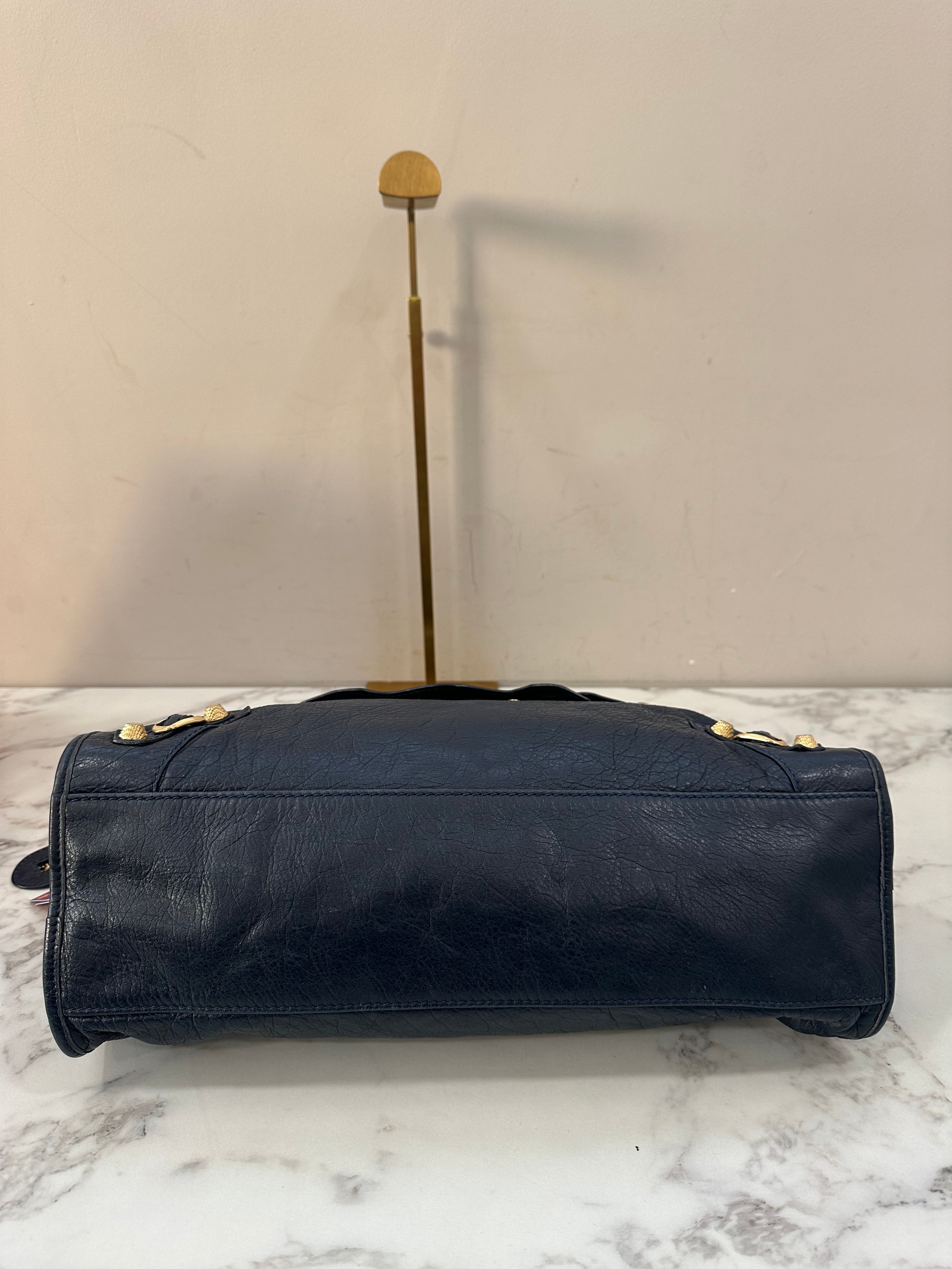 Balenciaga Giant City