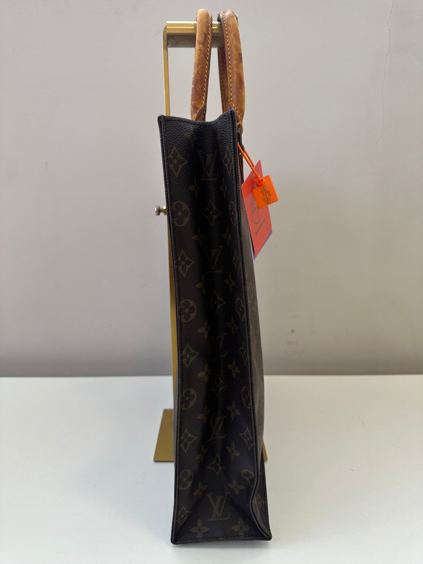 Louis Vuitton Sac Plat