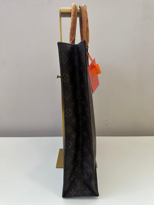 Louis Vuitton Sac Plat
