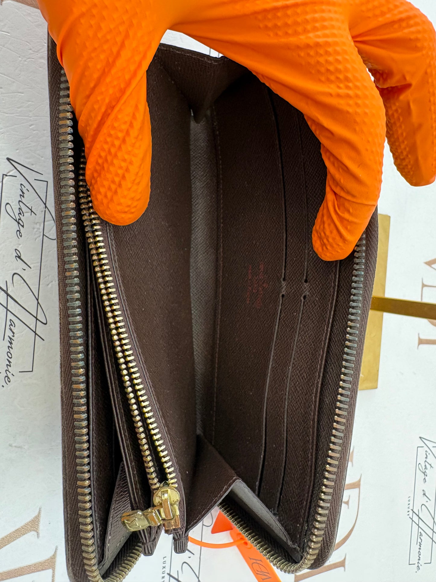 383385 - Louis Vuitton Wallet