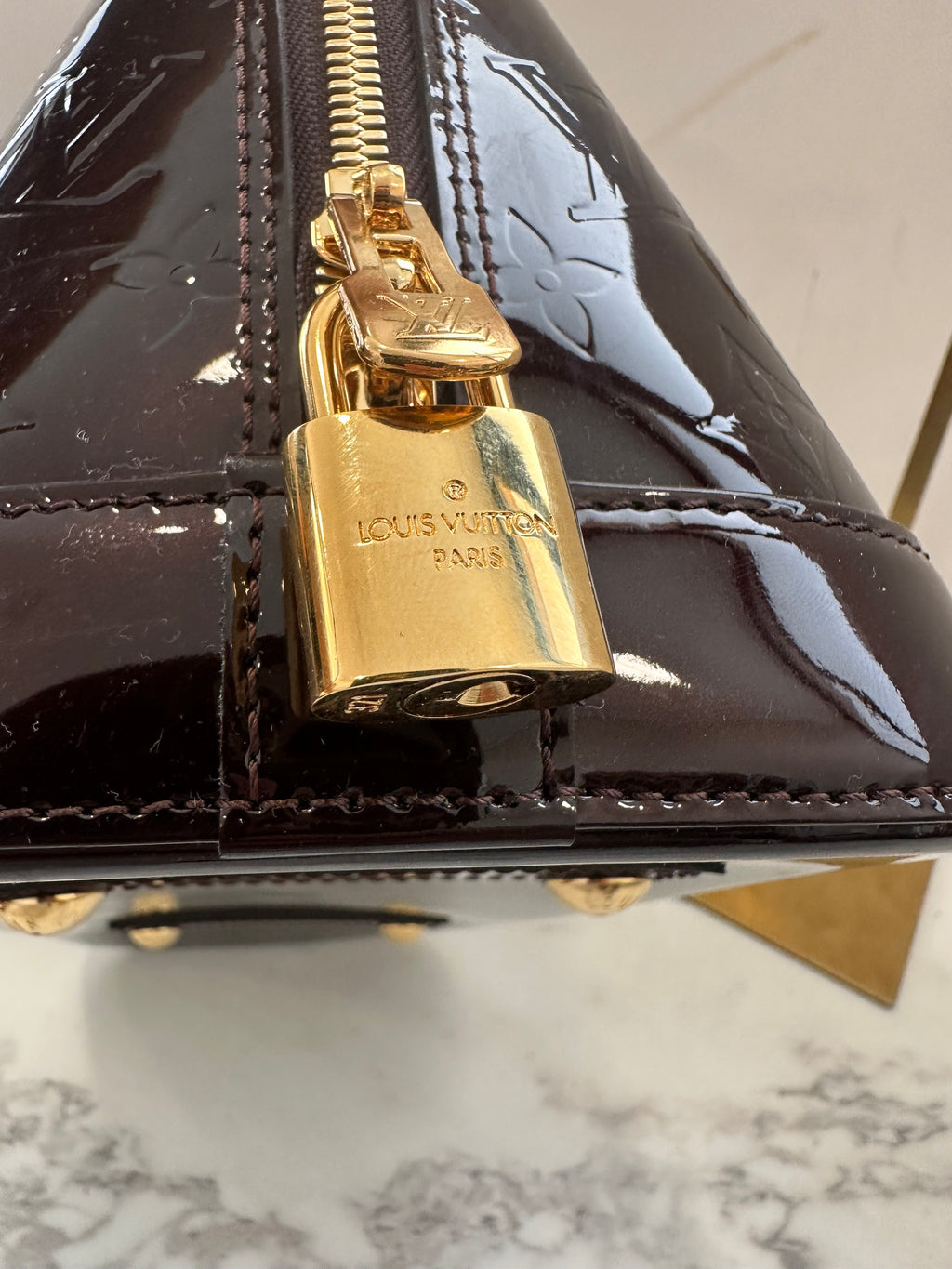 Louis Vuitton Alma PM Vernis