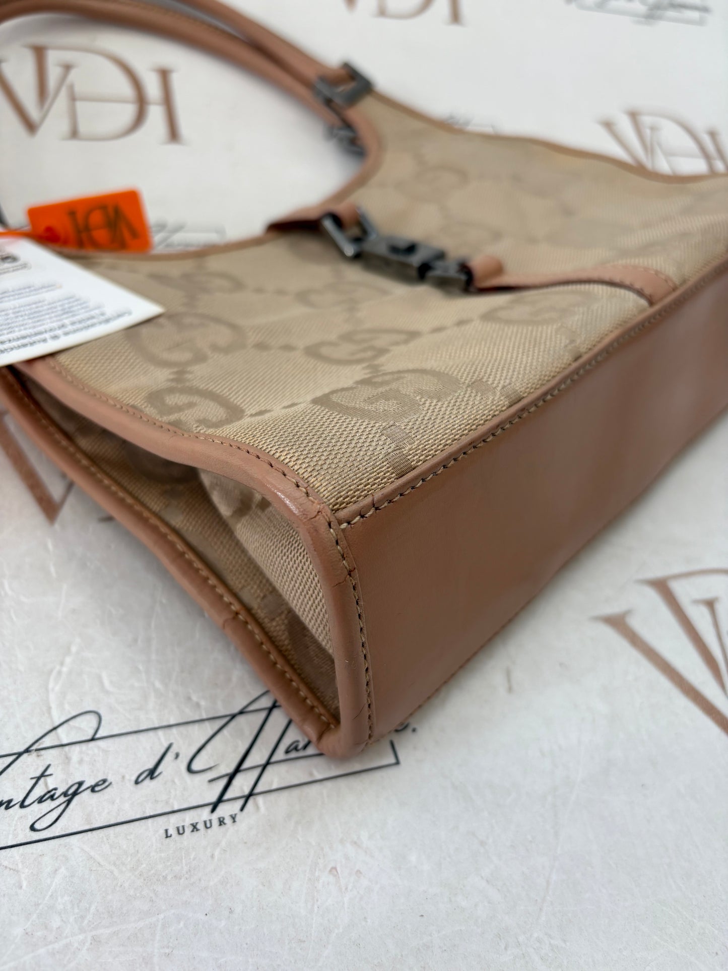 018826 - Gucci Jackie