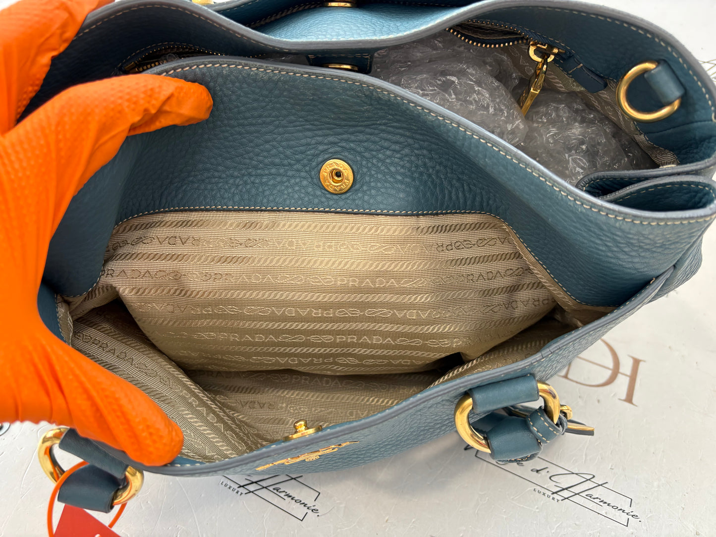 018314 - Prada Bag