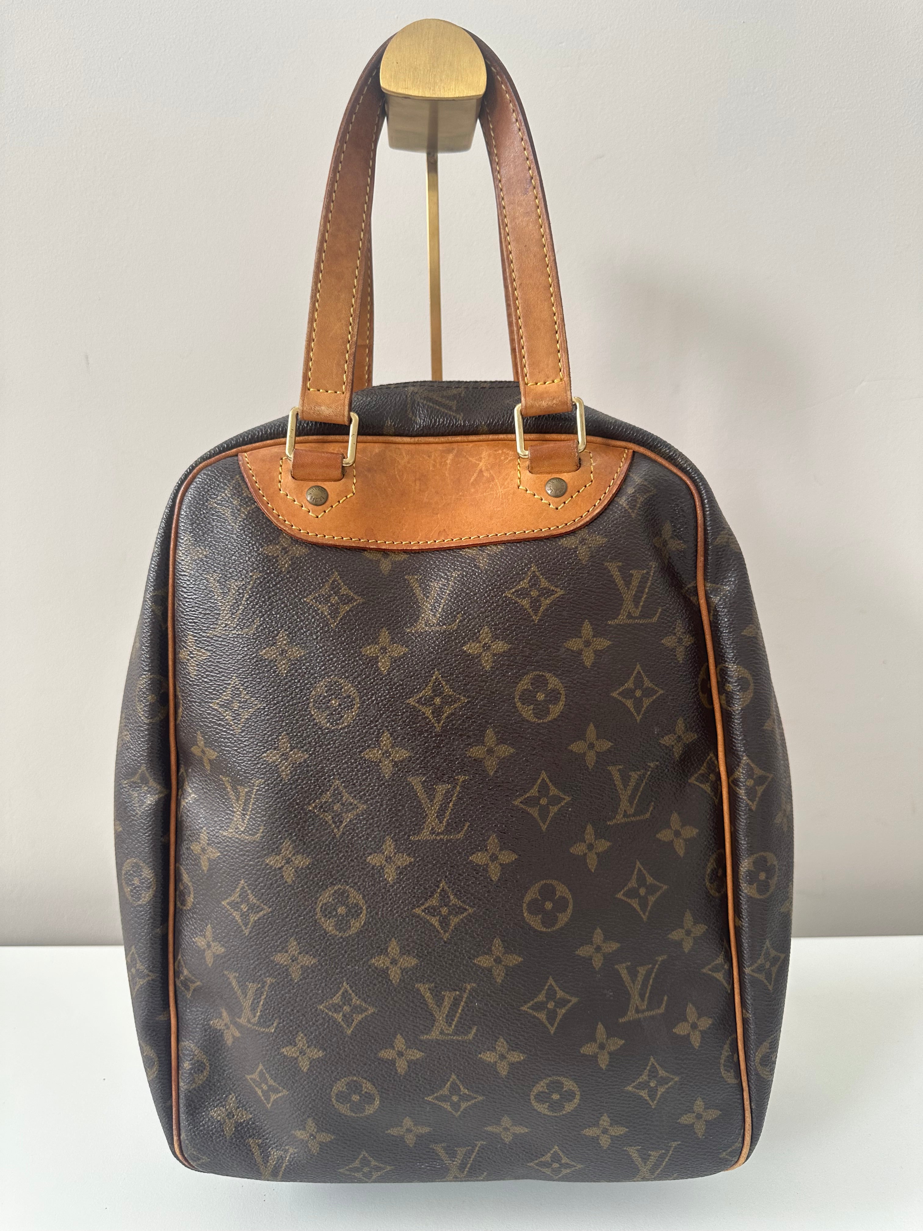 Louis Vuitton Excursion