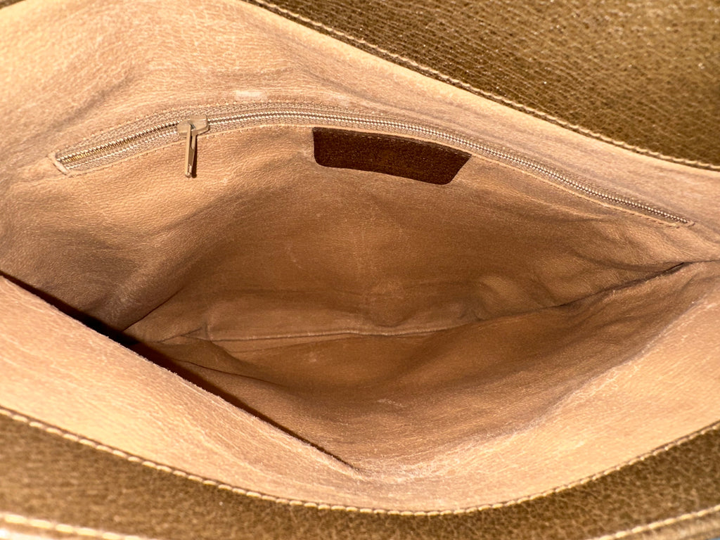 Gucci Pochette Interlocking