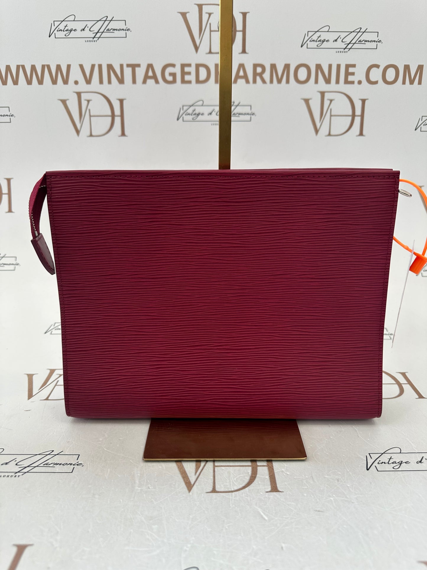 382877 - Louis Vuitton Epi Pochette