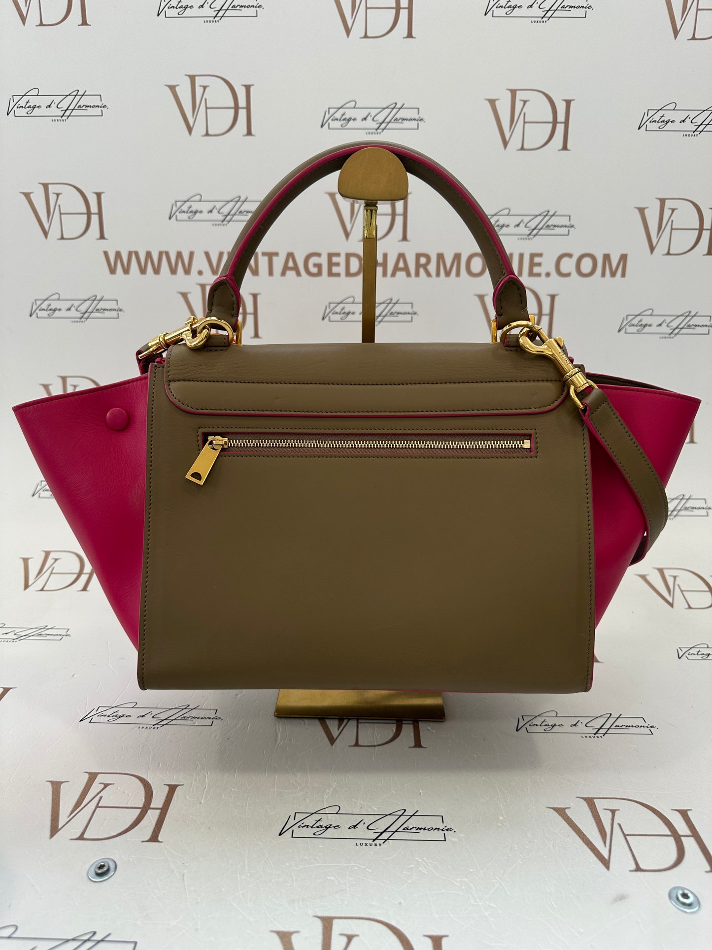 382494 - Céline Trapeze