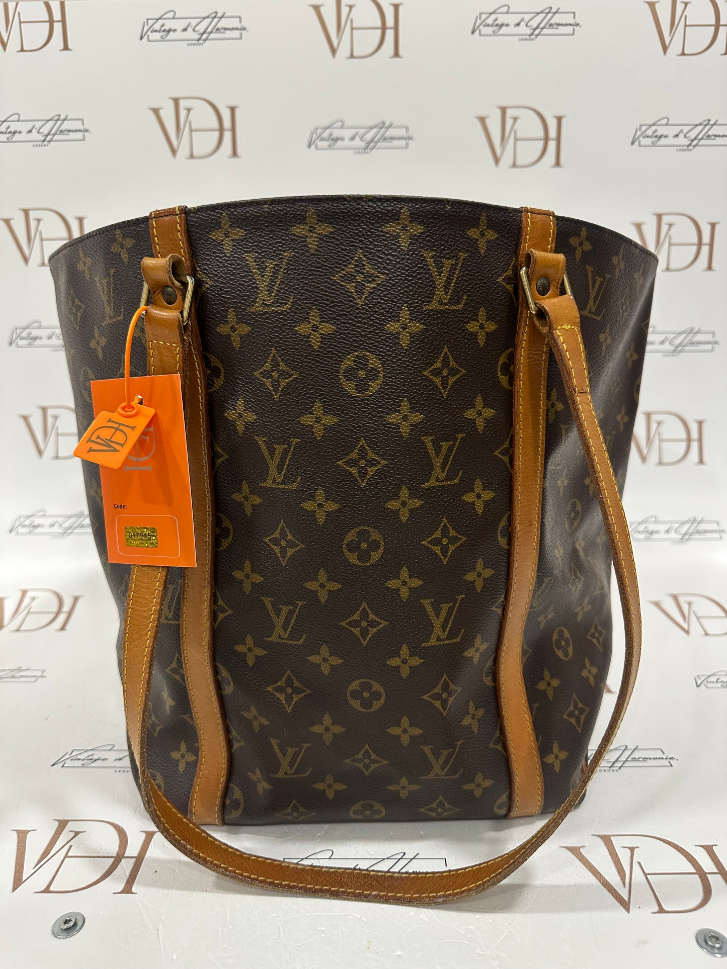 017915 - Louis Vuitton Sac Shopping
