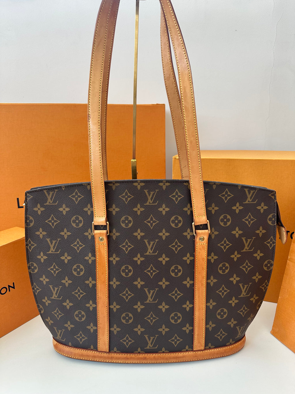 Louis Vuitton Babylone