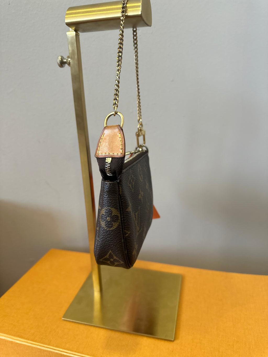 Louis Vuitton Mini pochette