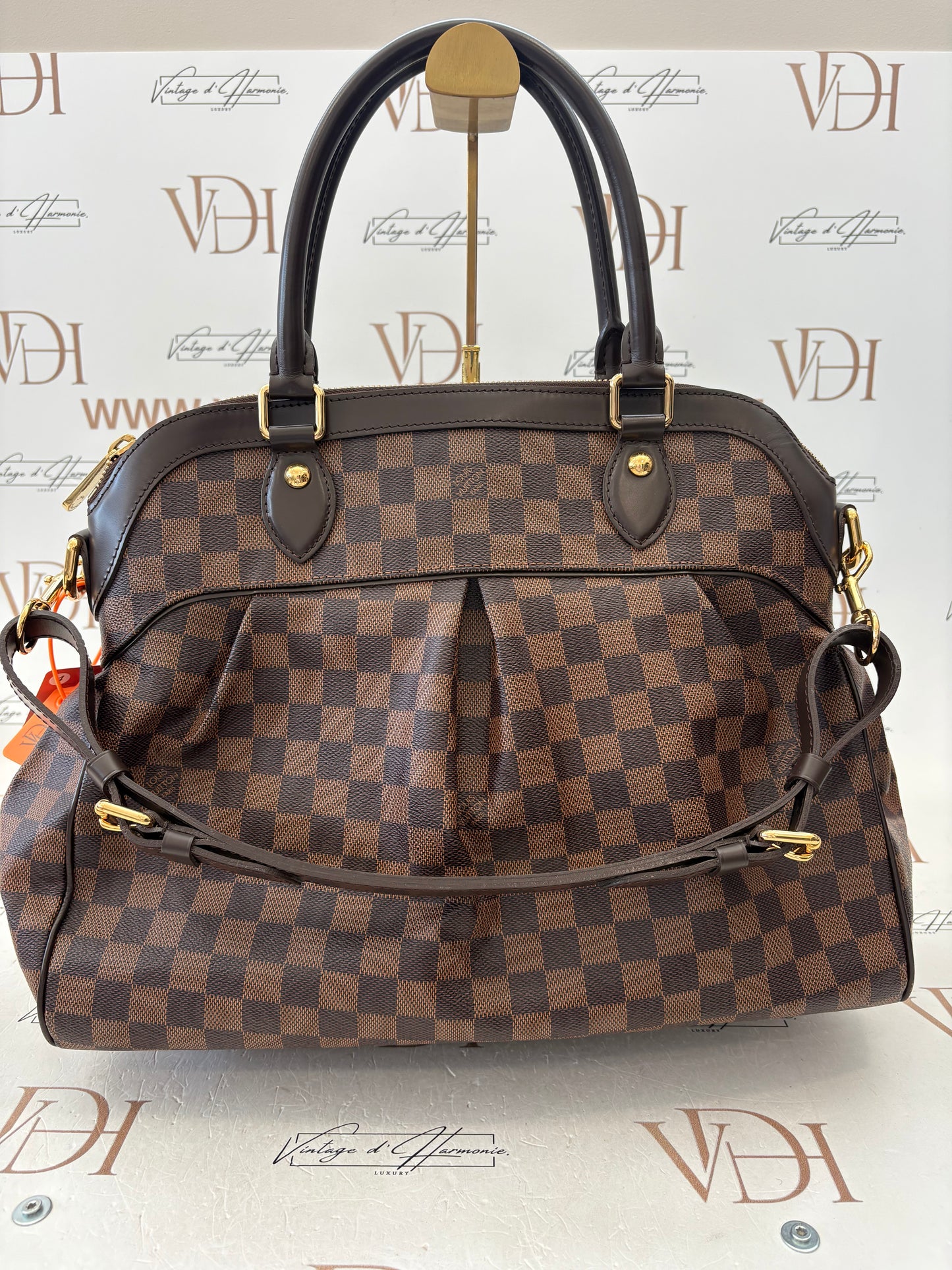 384017 - Louis Vuitton Trevi