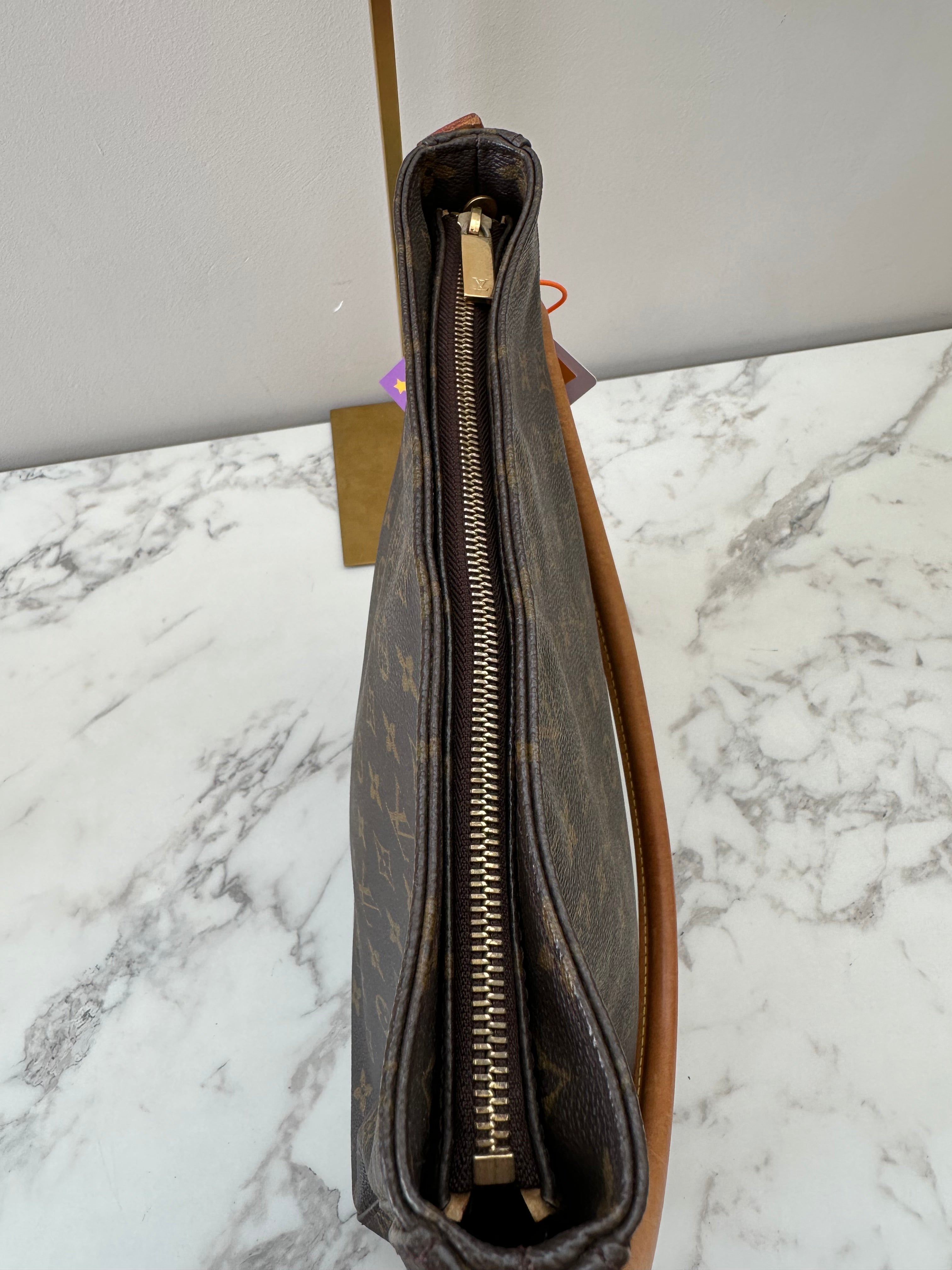 Louis Vuitton Looping GM