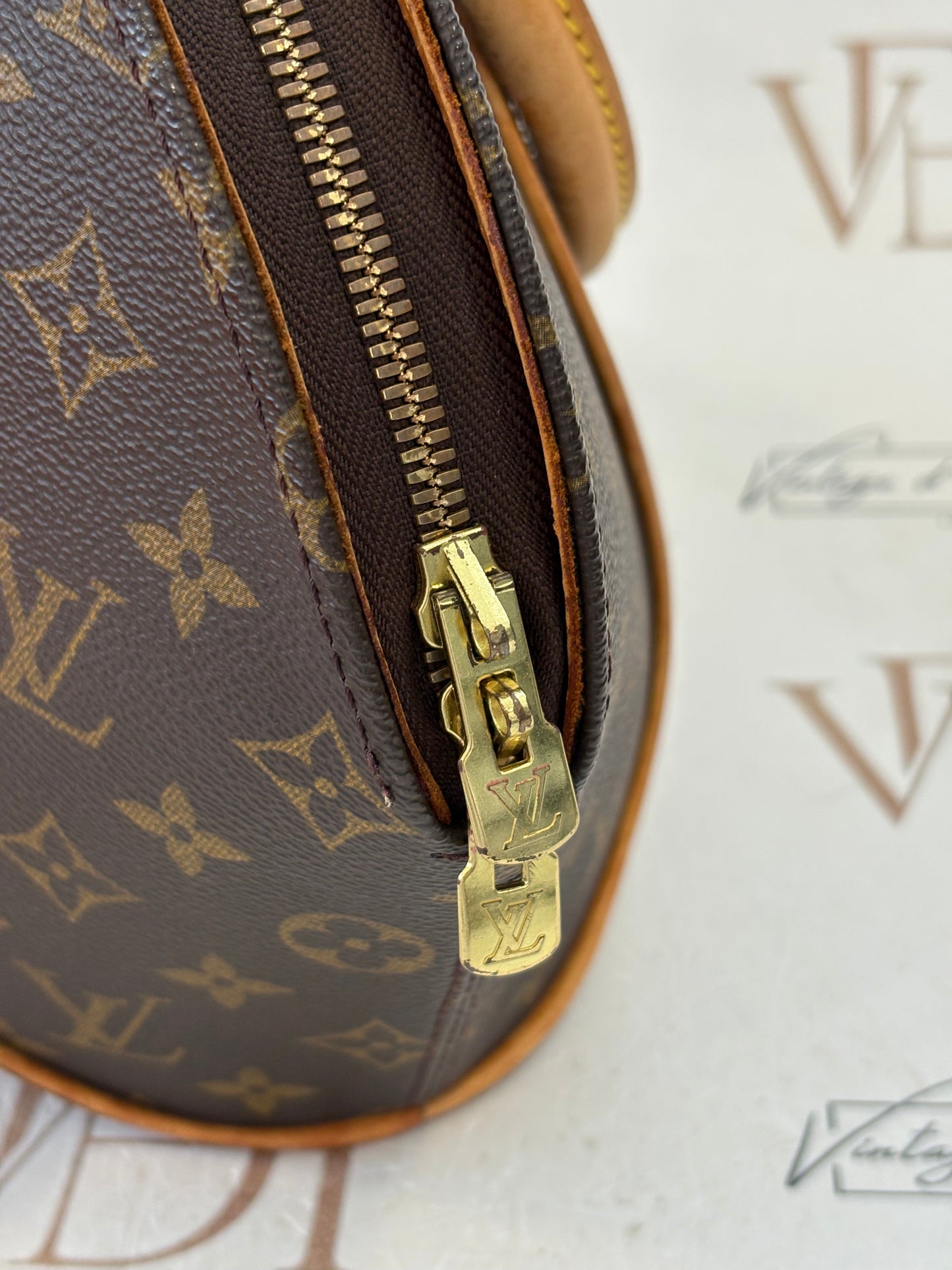 017064 - Louis Vuitton Ellipse PM