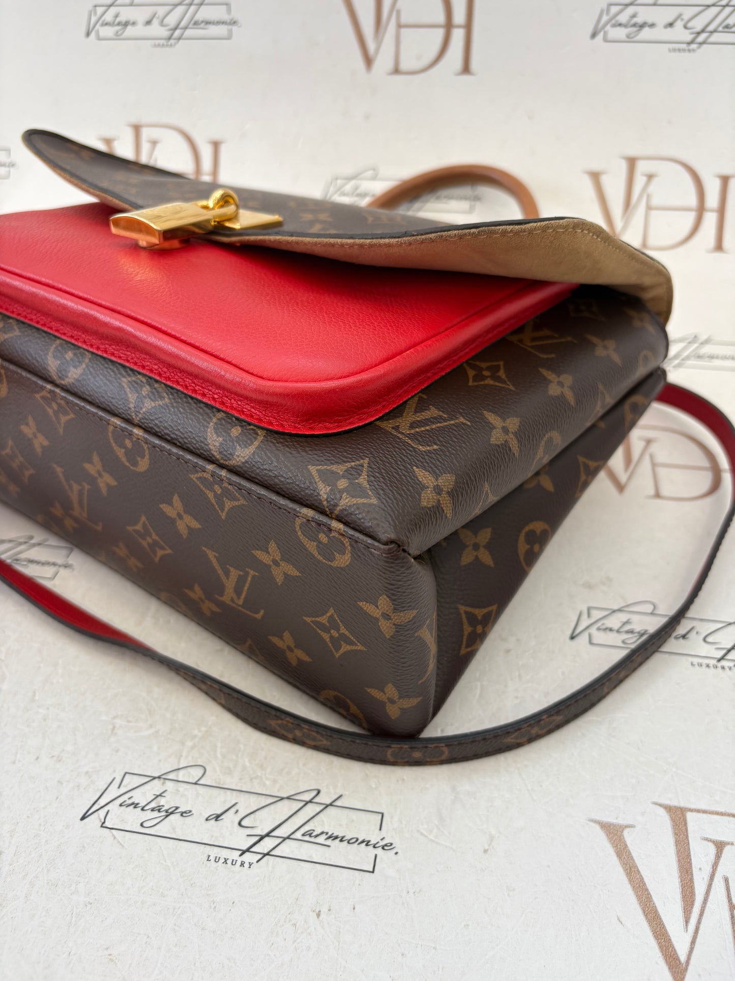 201850 - Louis Vuitton Marignan