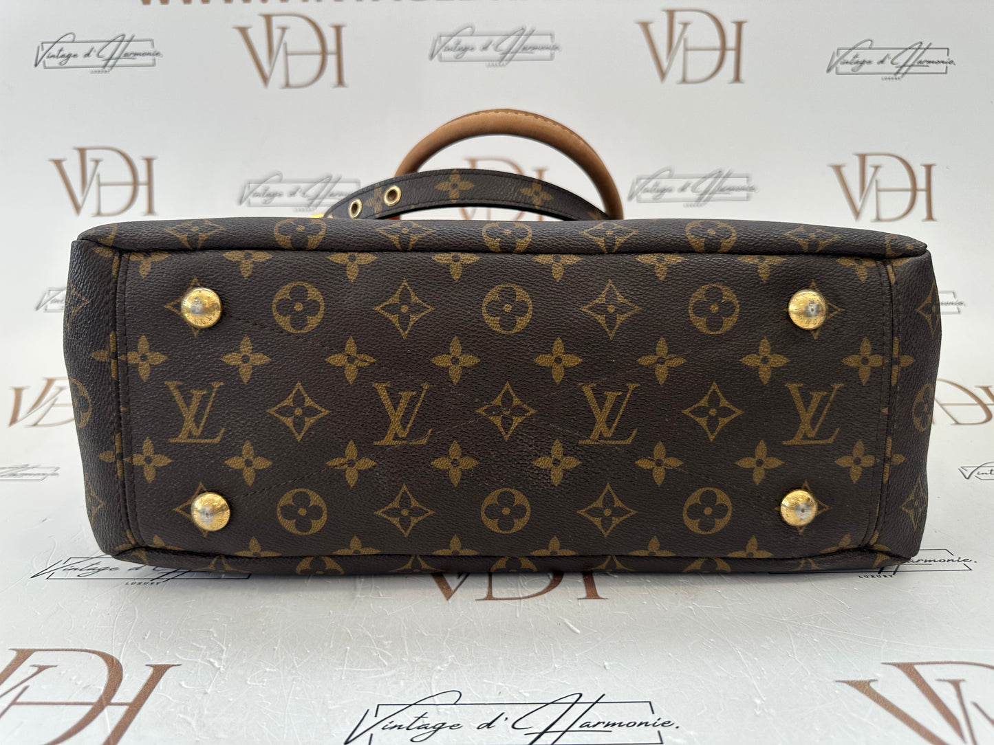 017803 - Louis Vuitton Pallas