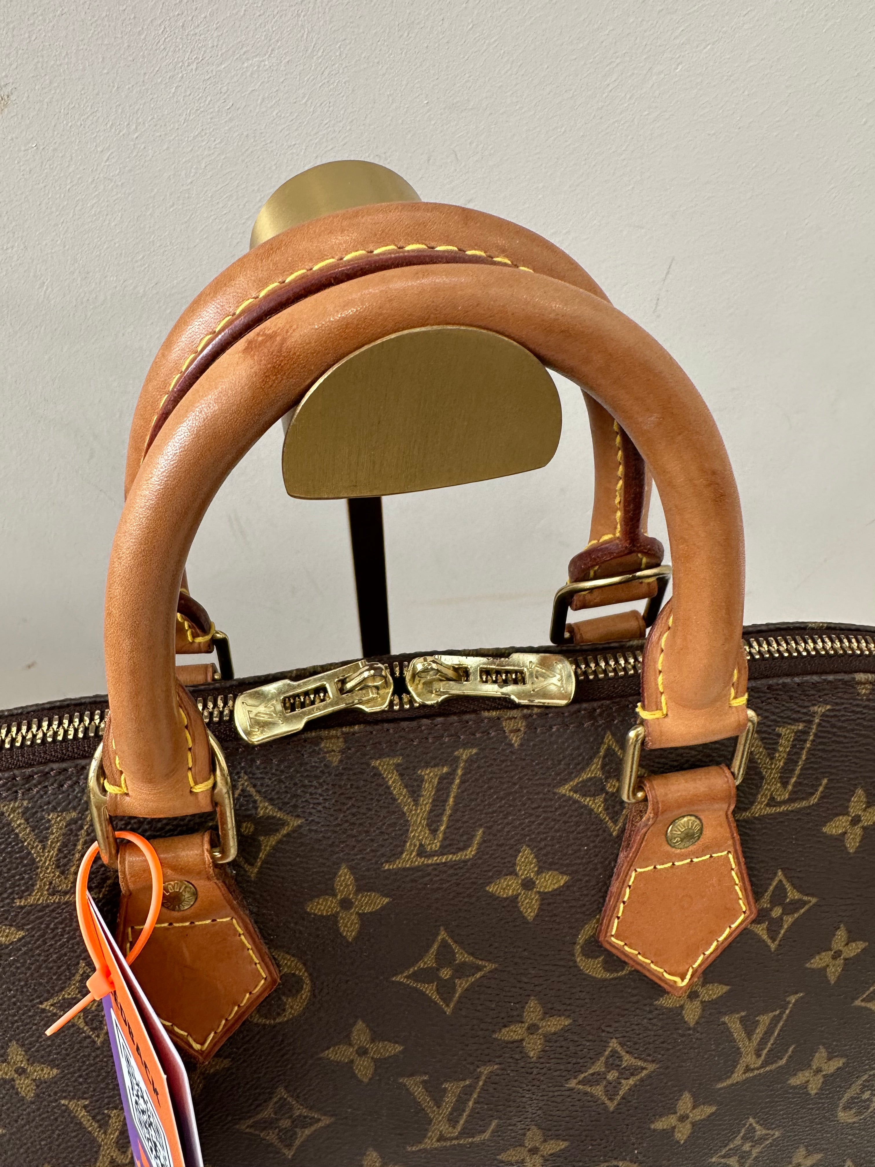 Louis Vuitton Alma